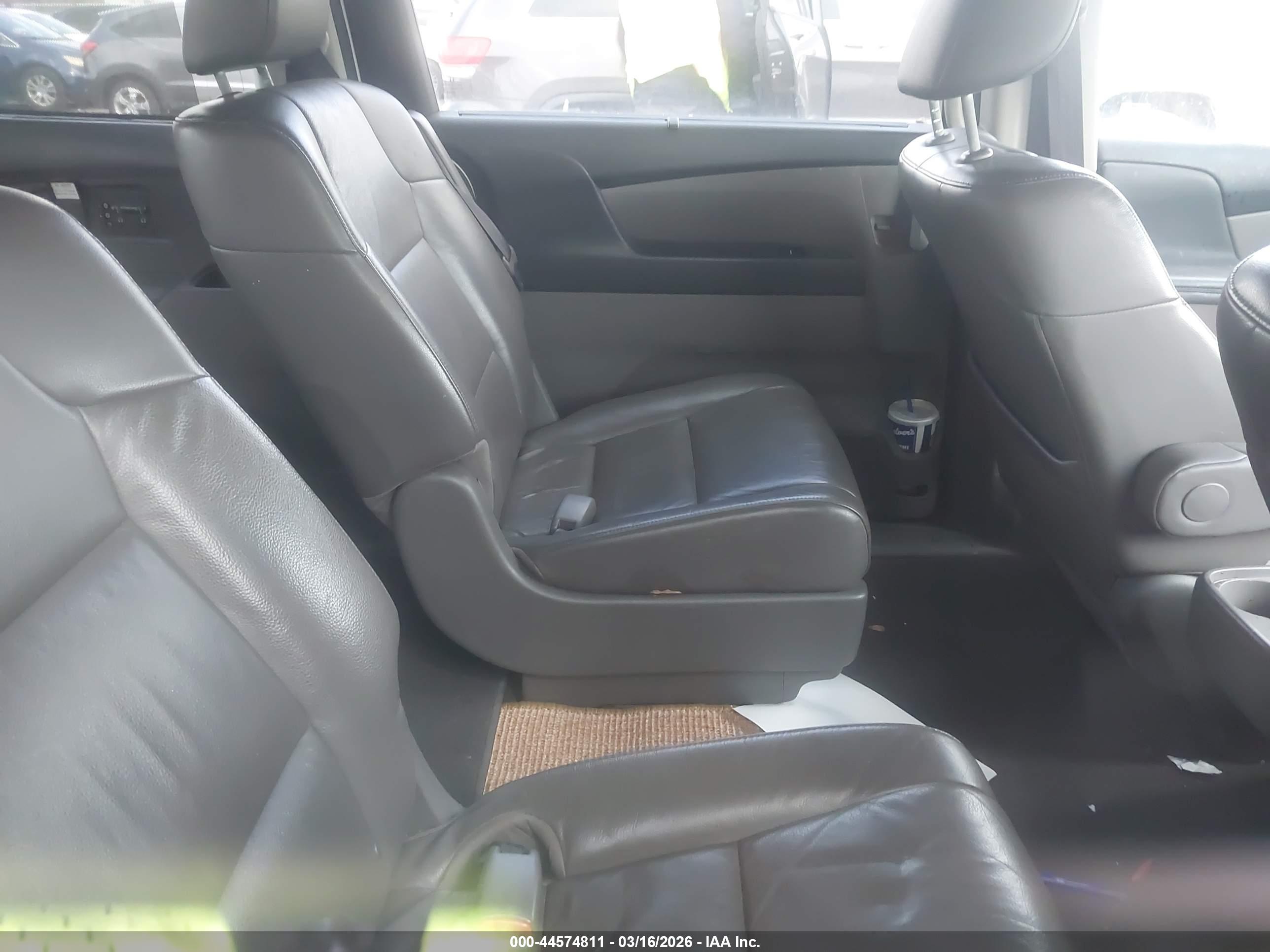 HONDA ODYSSEY image 8