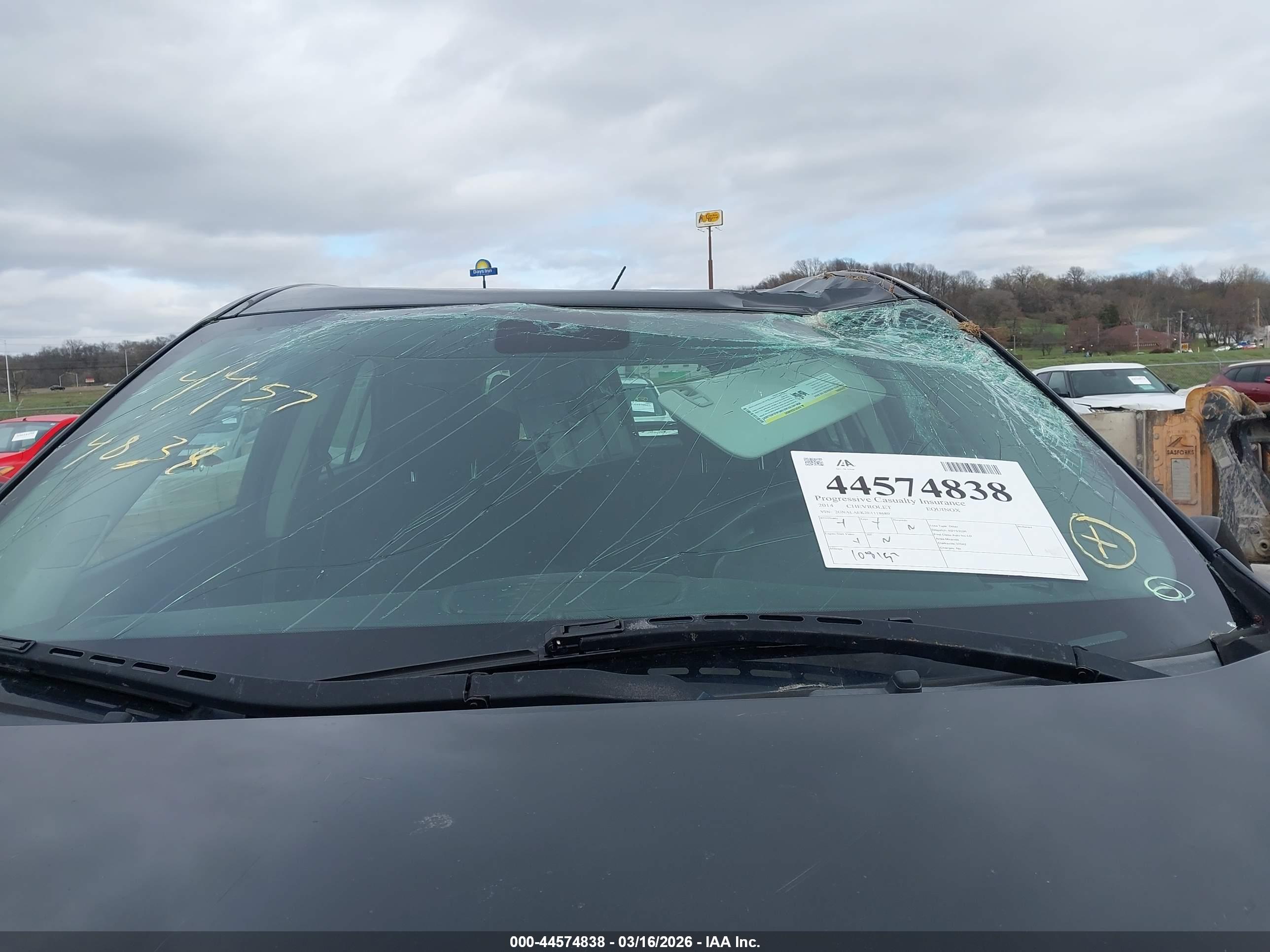 CHEVROLET EQUINOX image 6