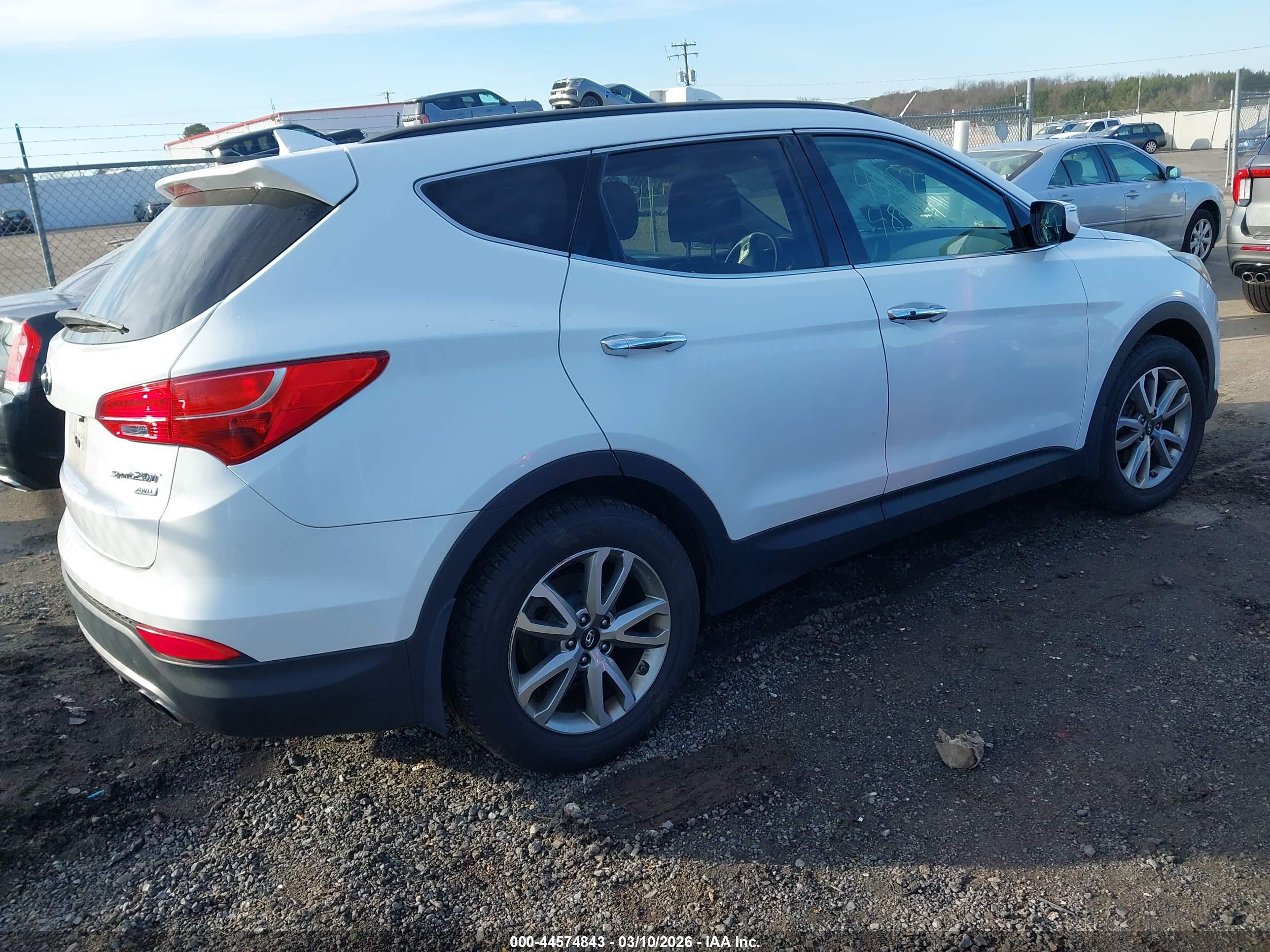 HYUNDAI SANTA image 4