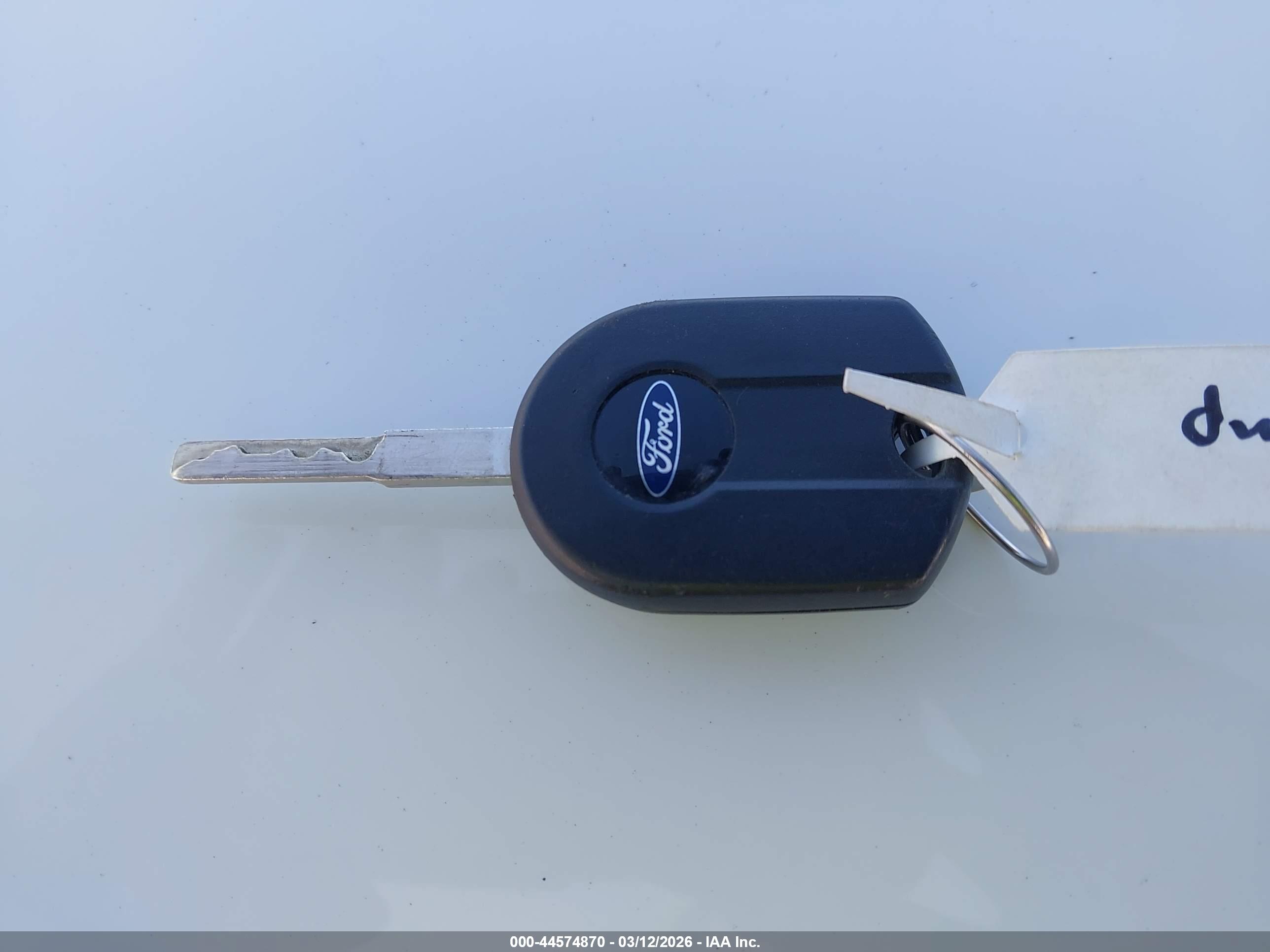 FORD ESCAPE image 11