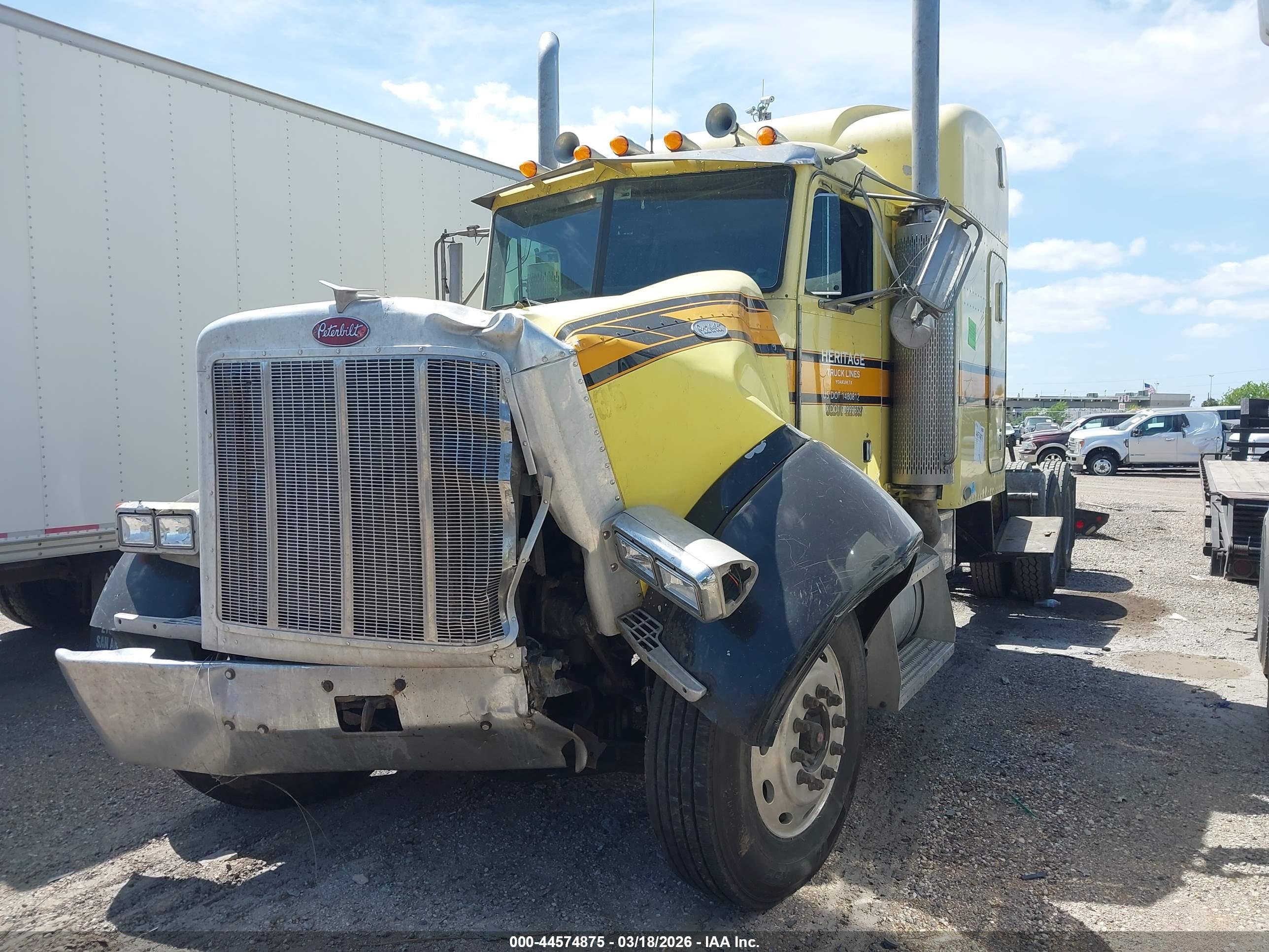 PETERBILT 379 image 2