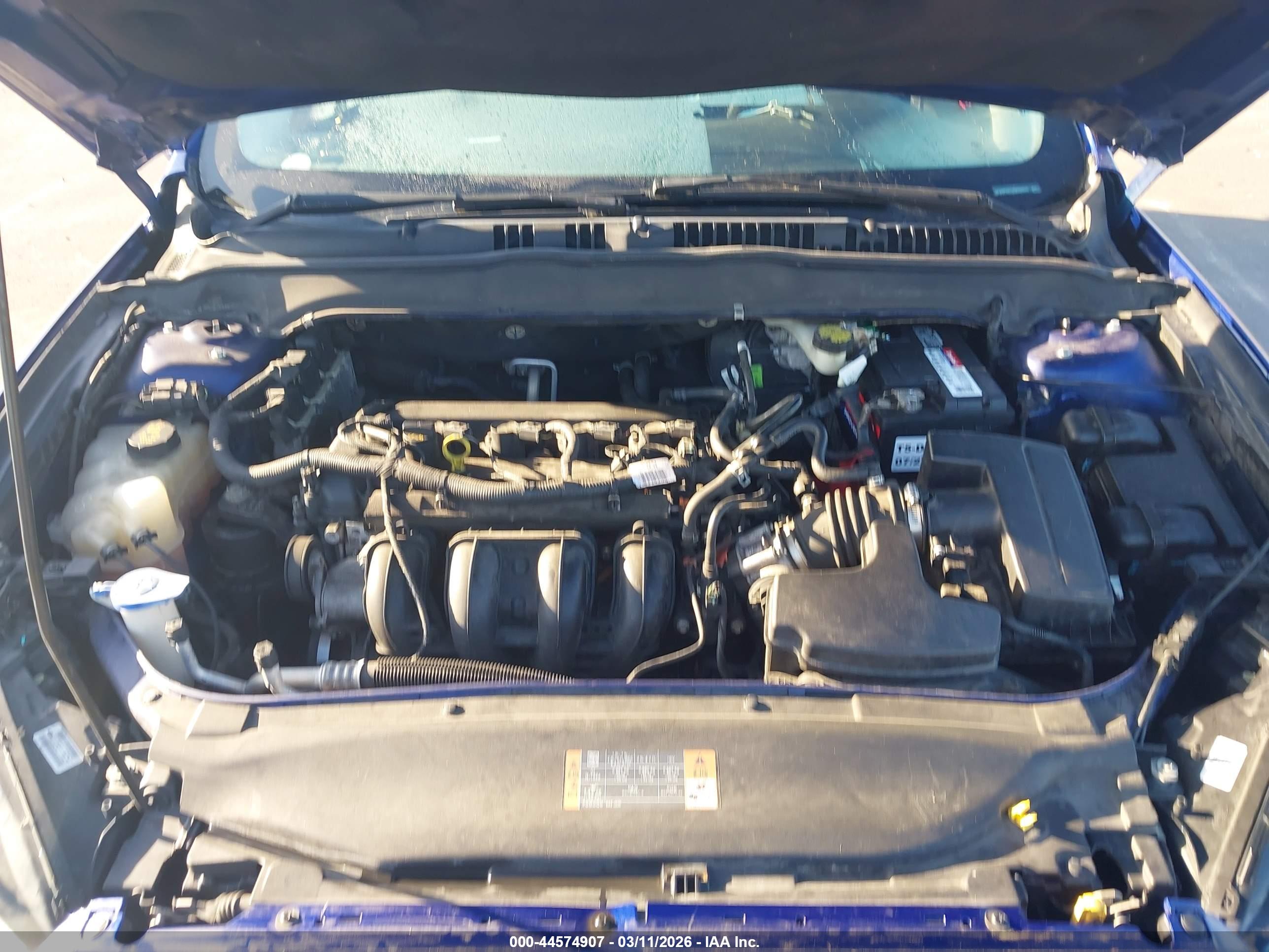 FORD FUSION image 10