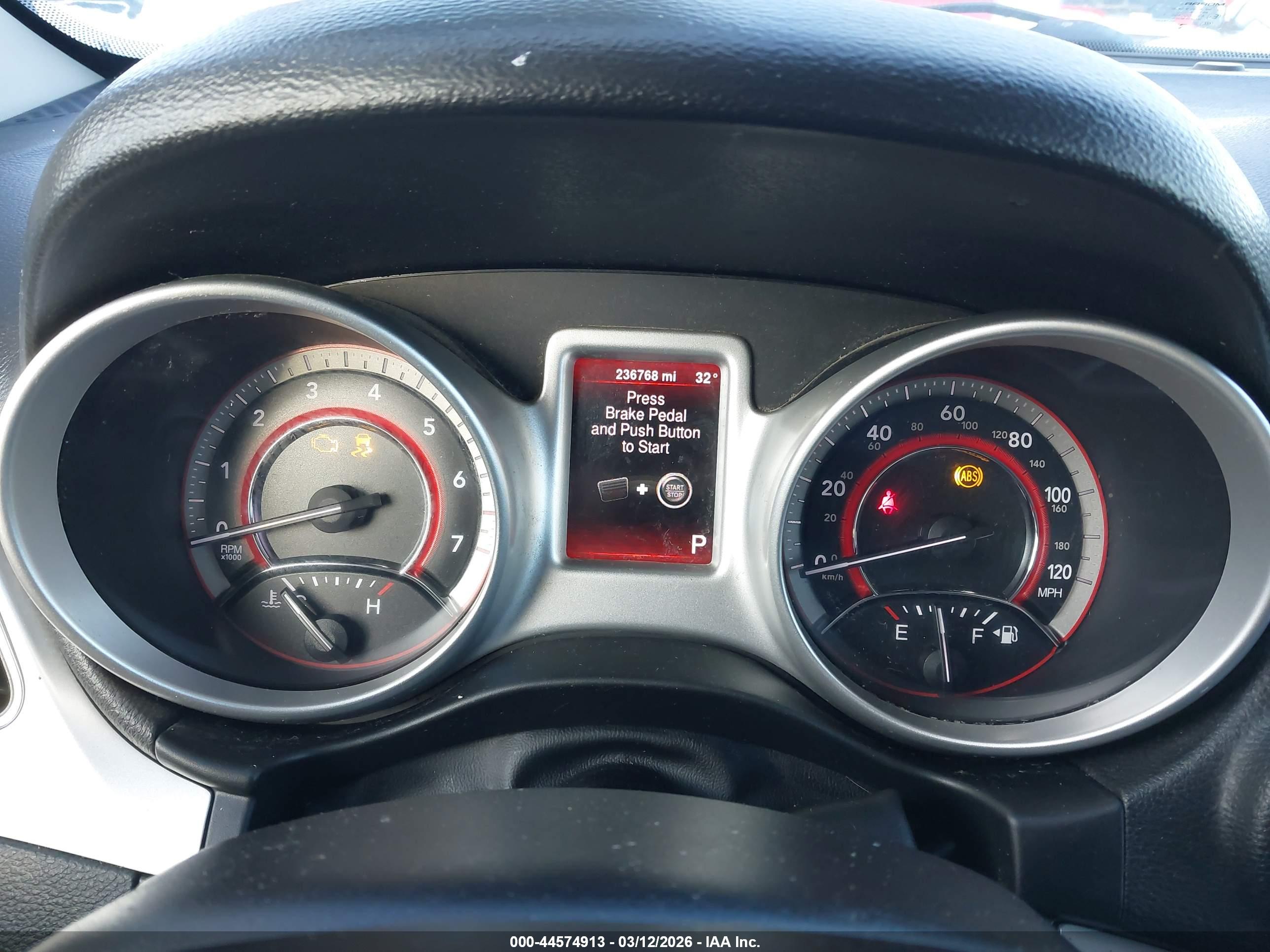 DODGE JOURNEY image 7