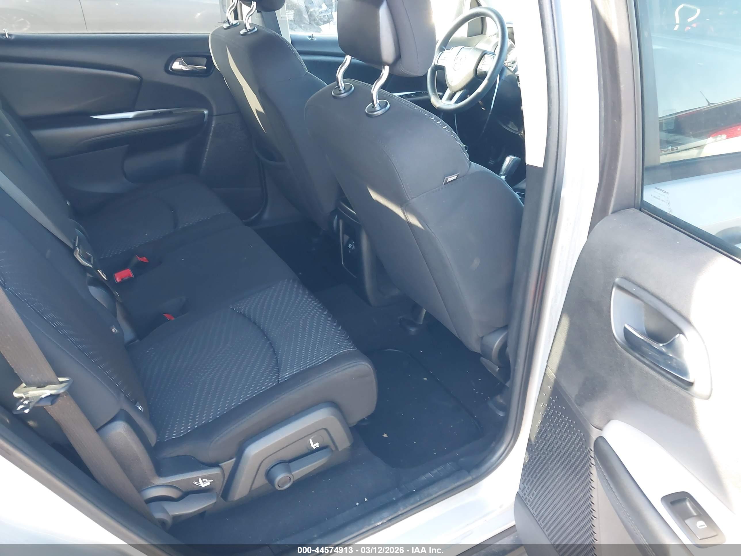 DODGE JOURNEY image 8