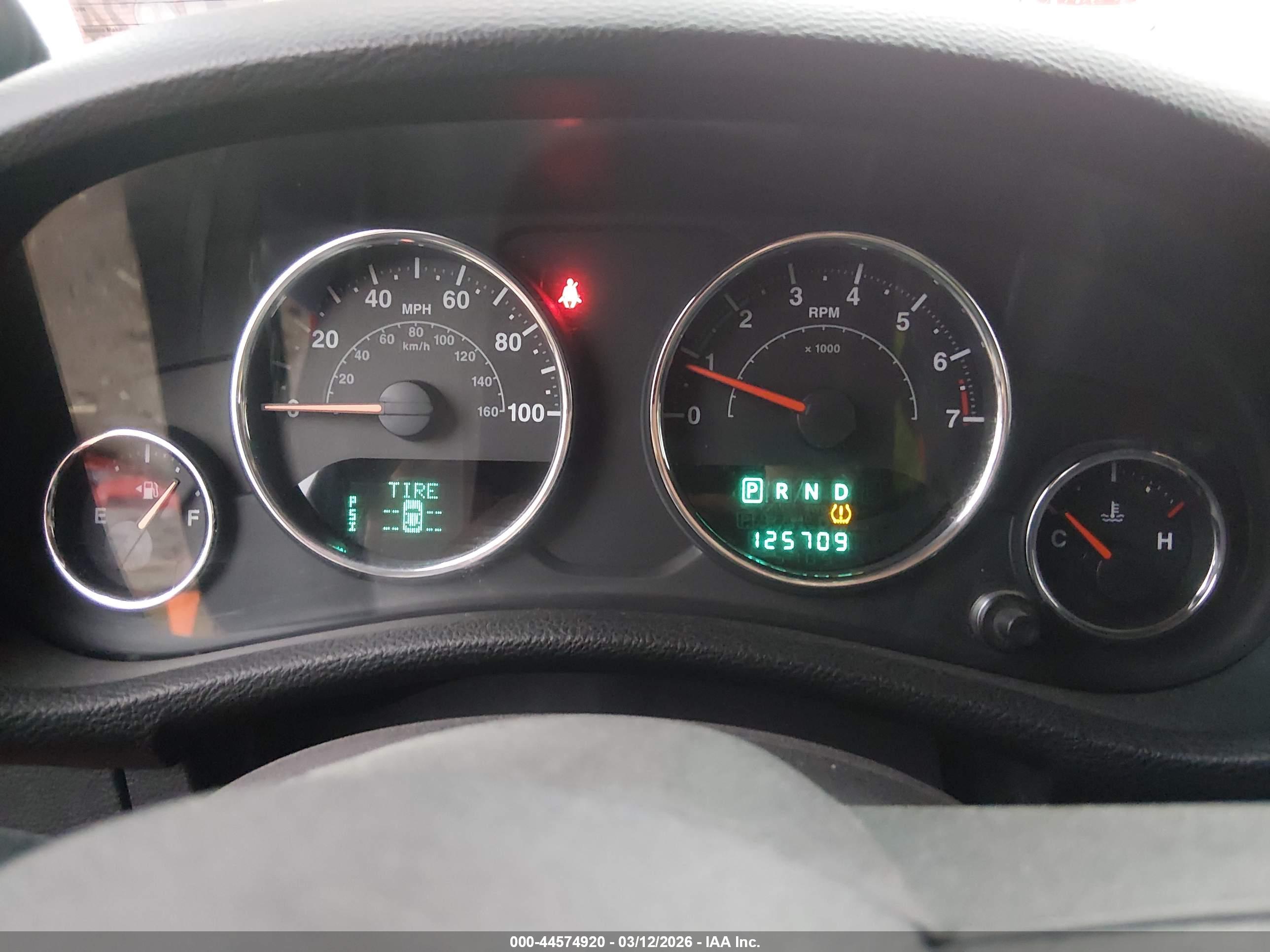JEEP WRANGLER image 7
