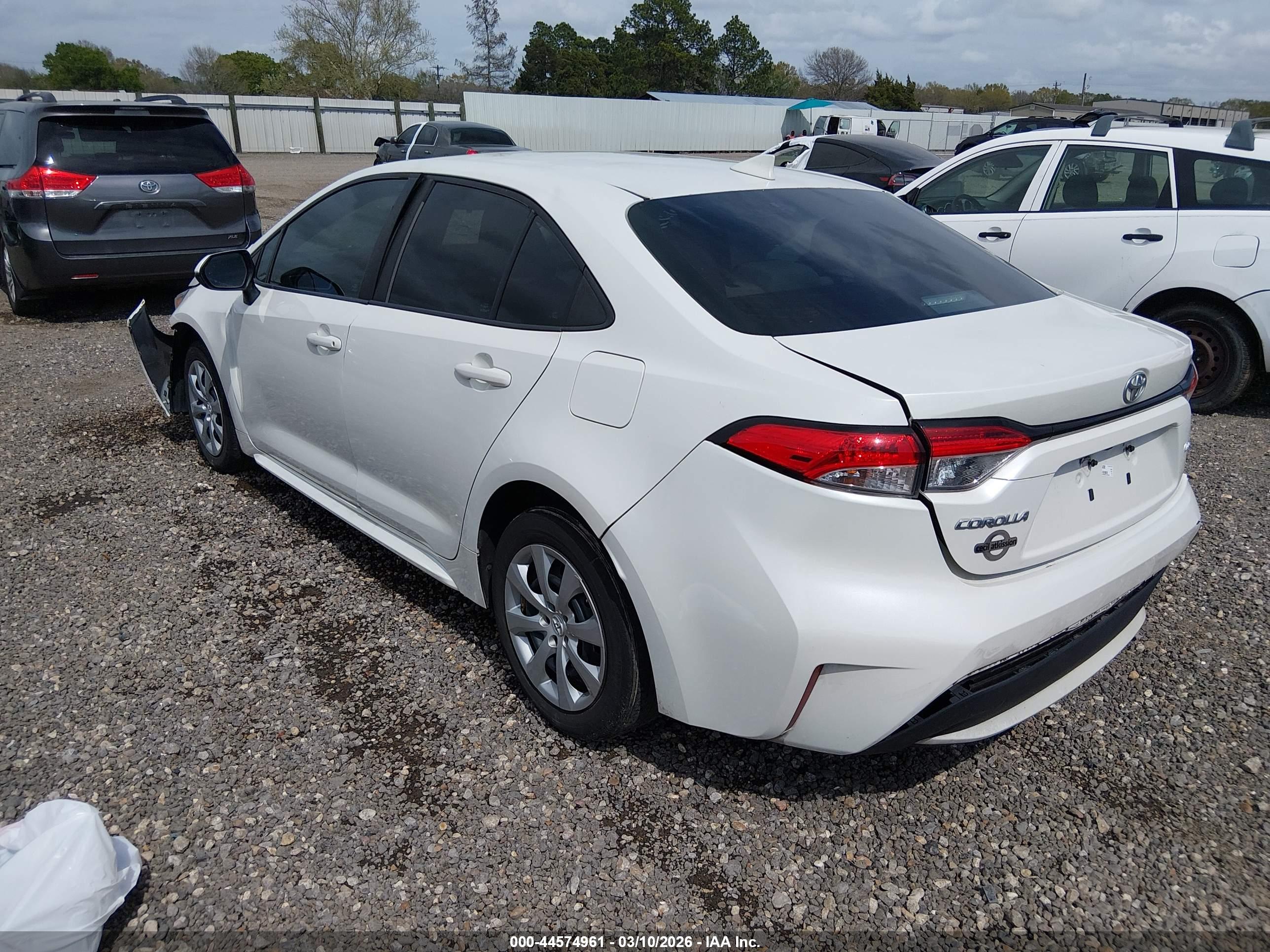 TOYOTA COROLLA image 3