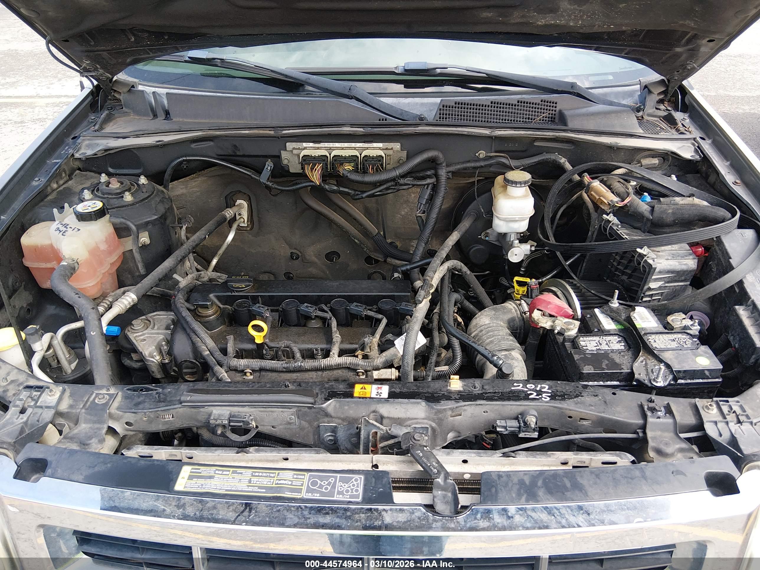 FORD ESCAPE image 10