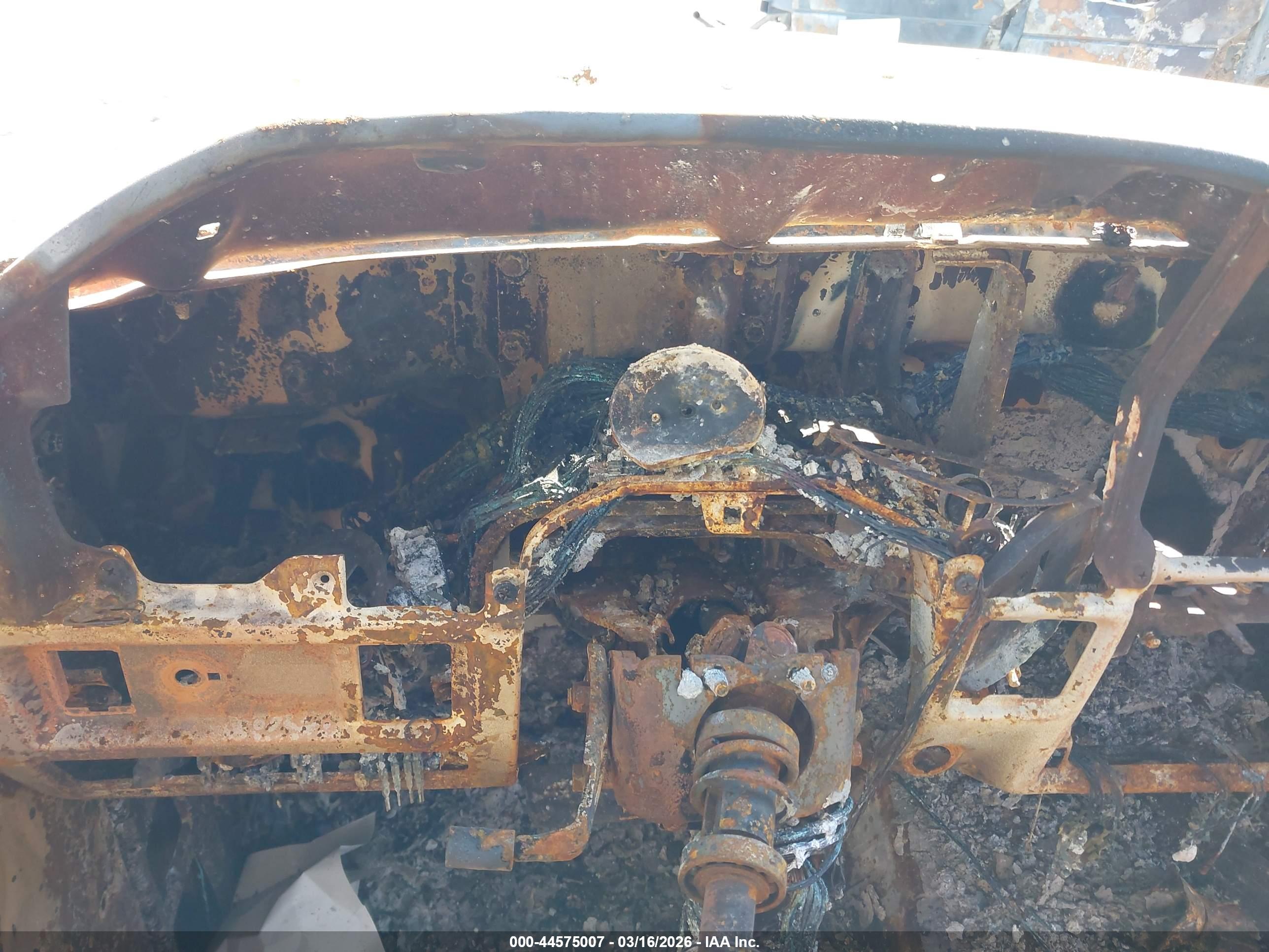 TOYOTA LAND image 7