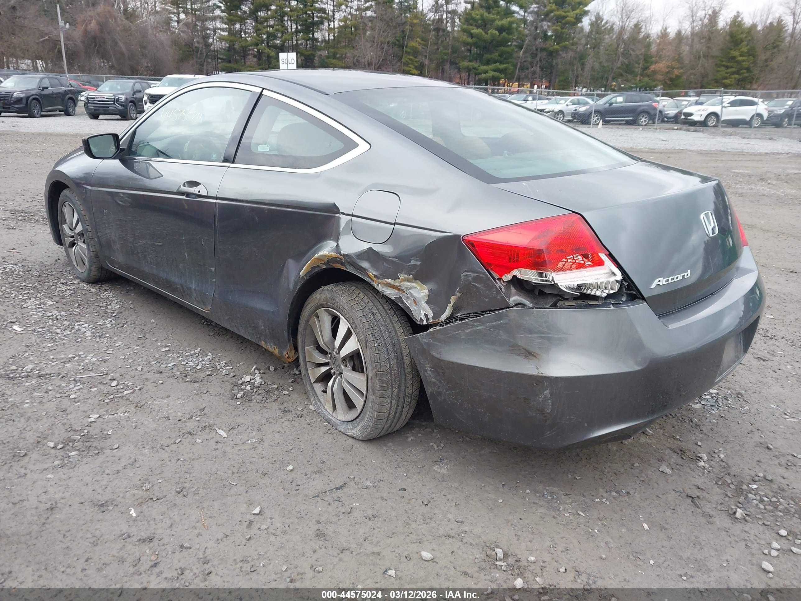 HONDA ACCORD image 3