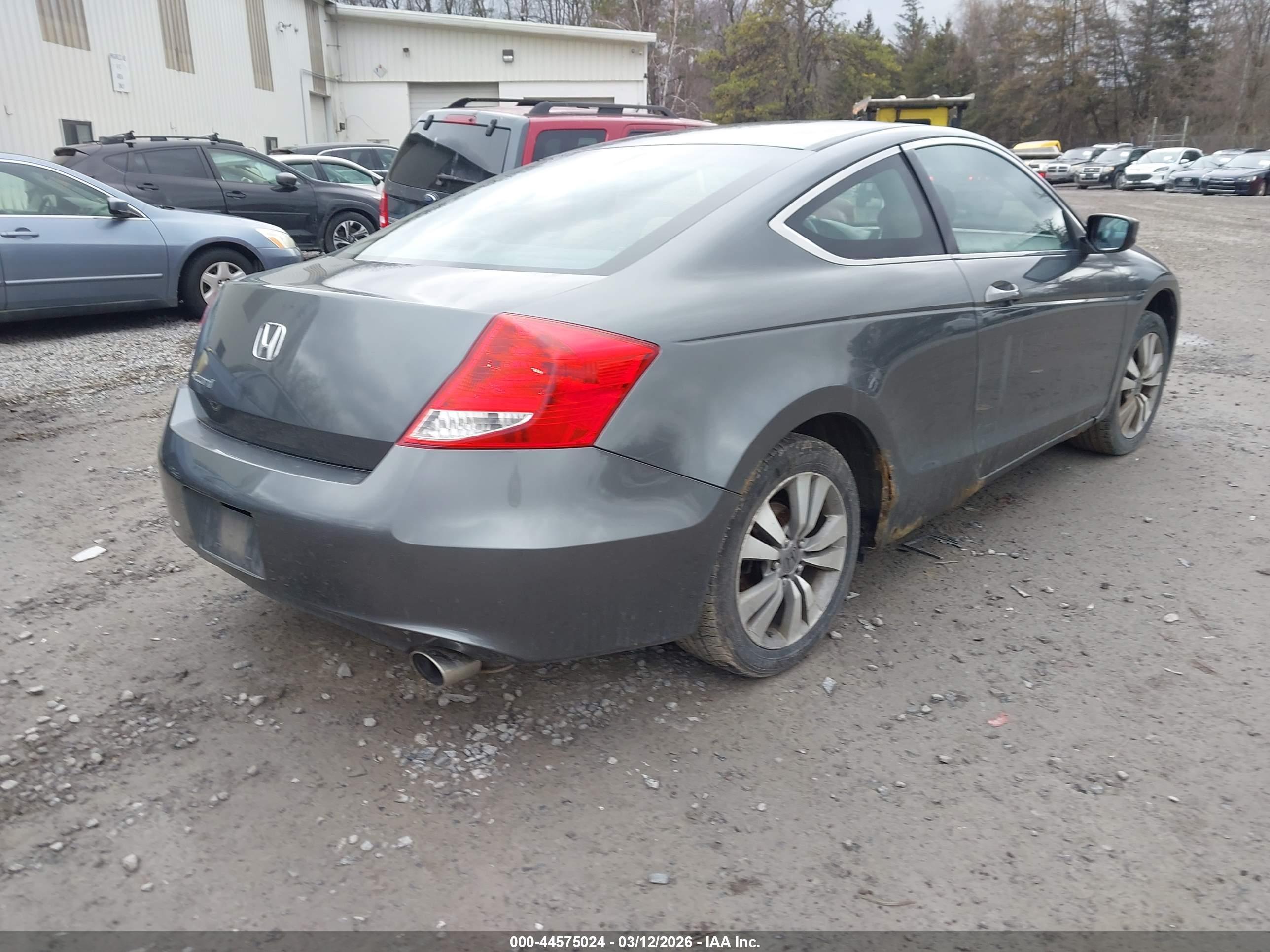 HONDA ACCORD image 4
