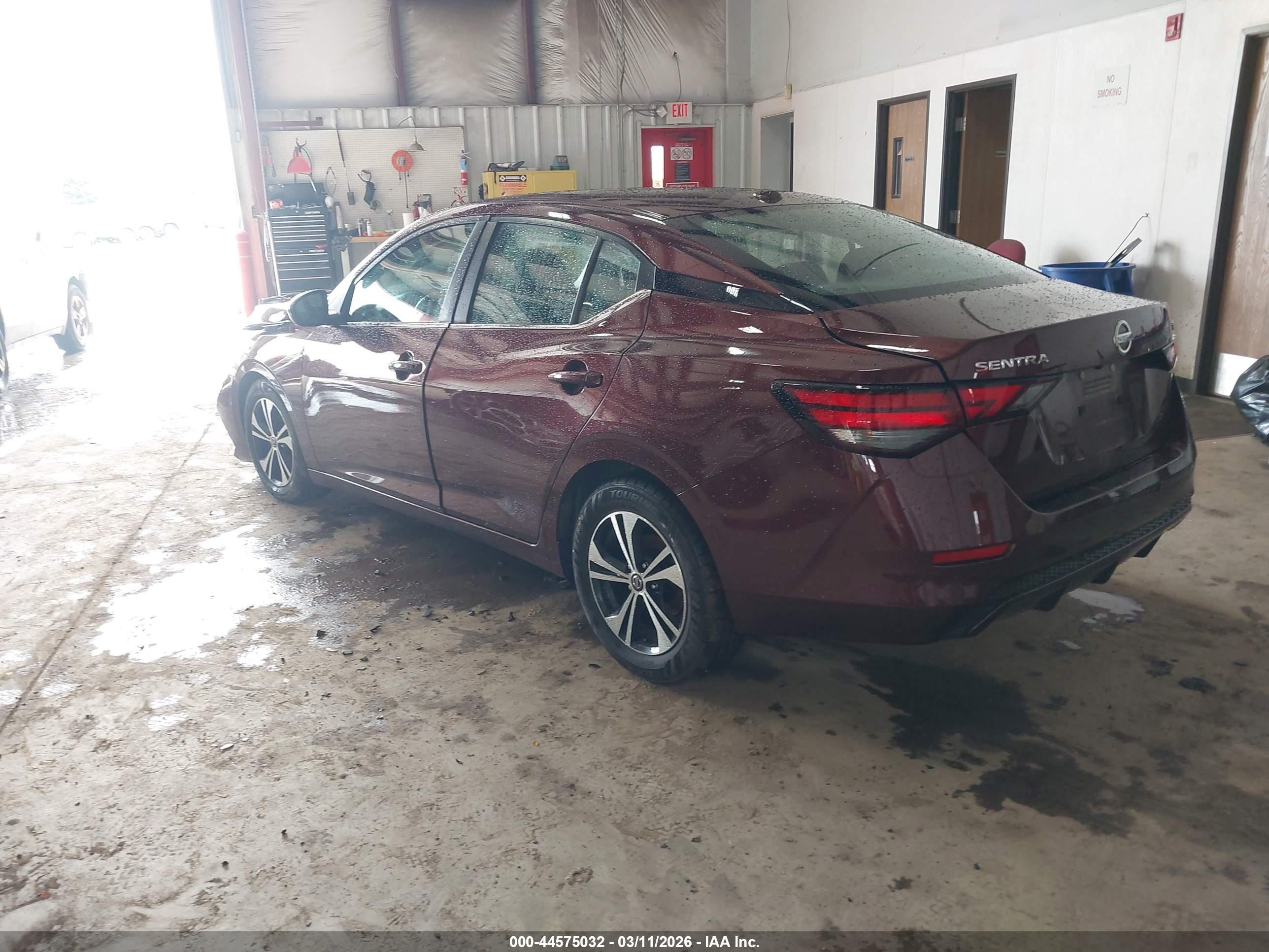 NISSAN SENTRA image 3