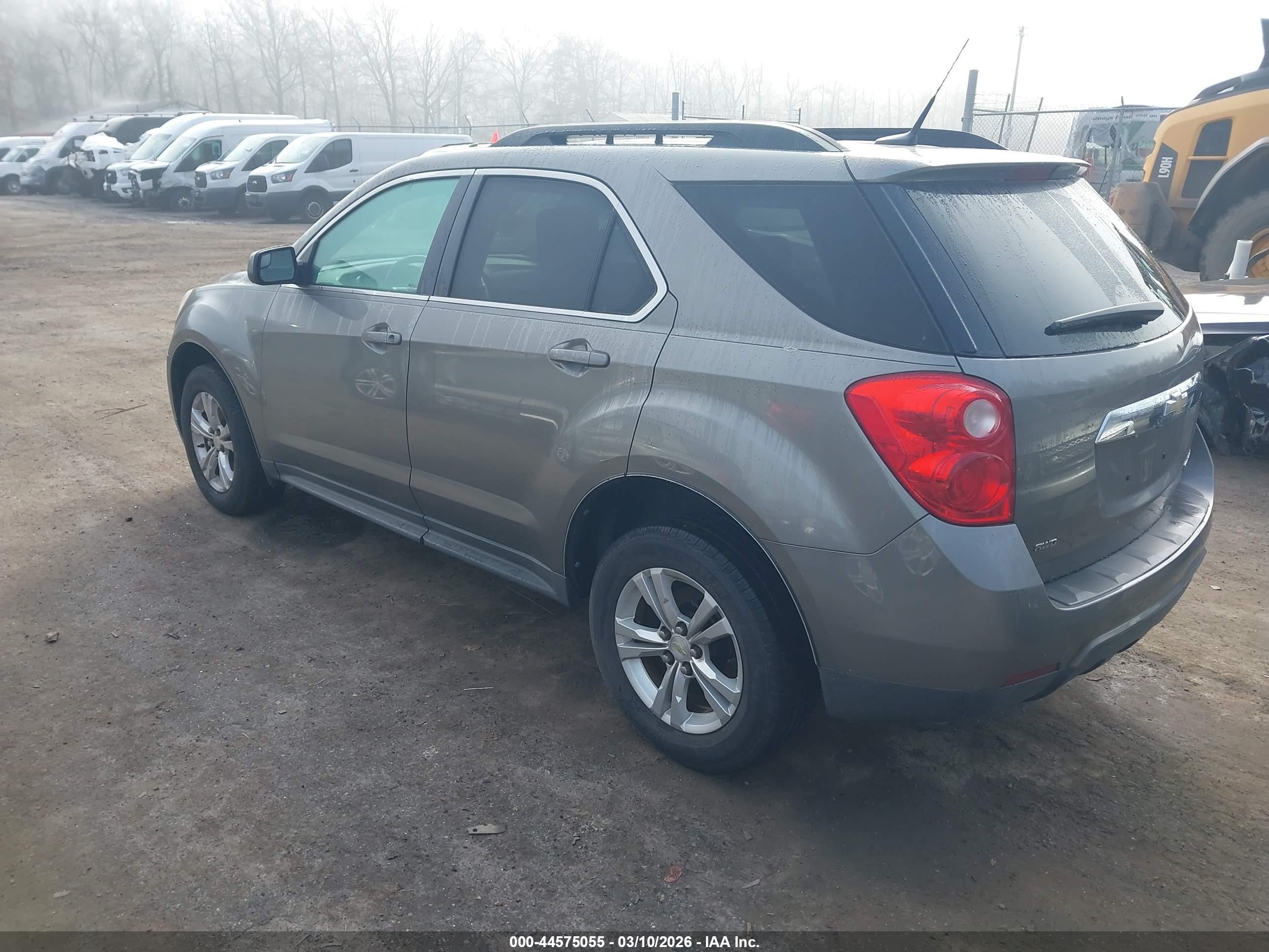 CHEVROLET EQUINOX image 3