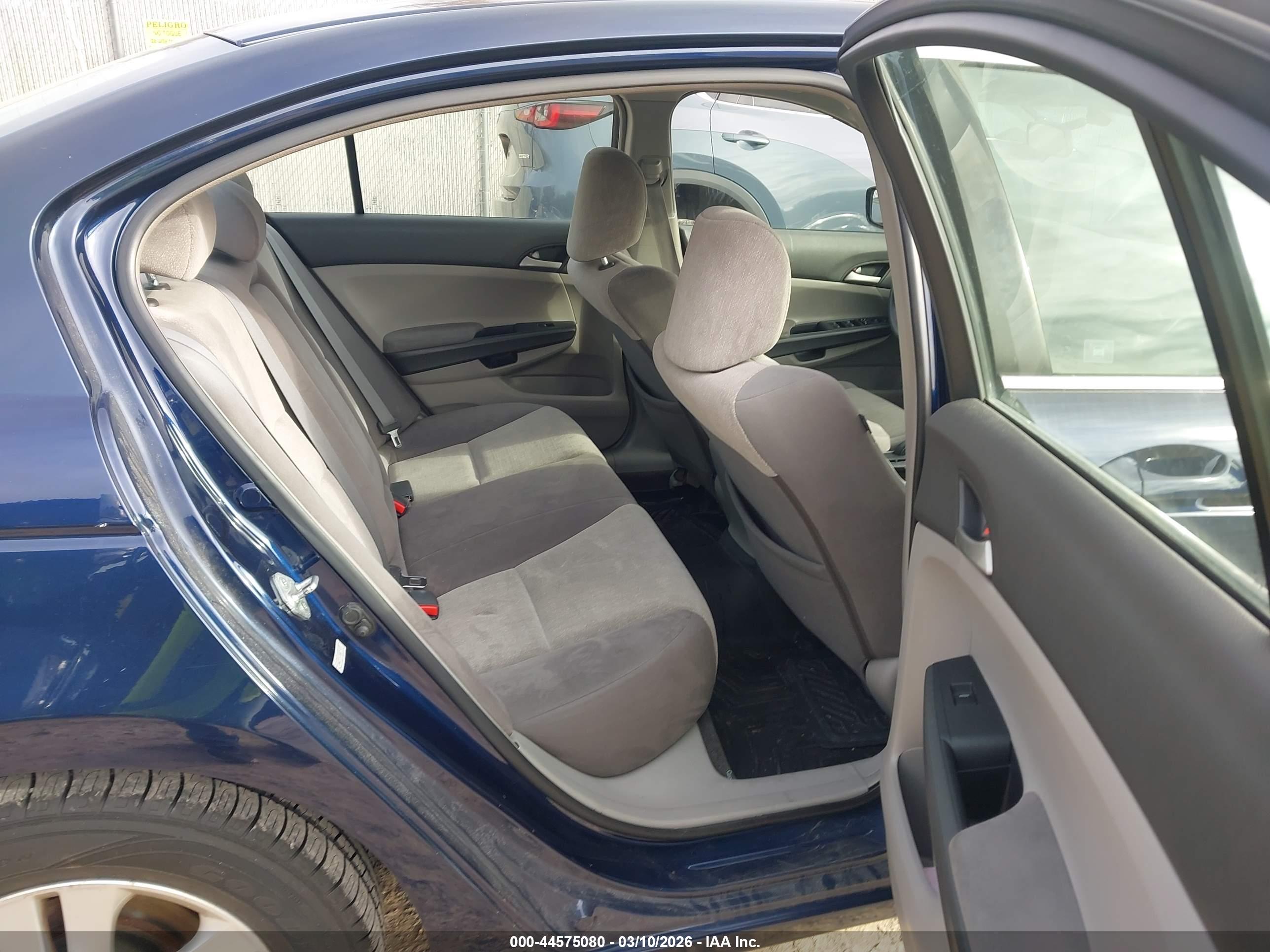 HONDA ACCORD image 8
