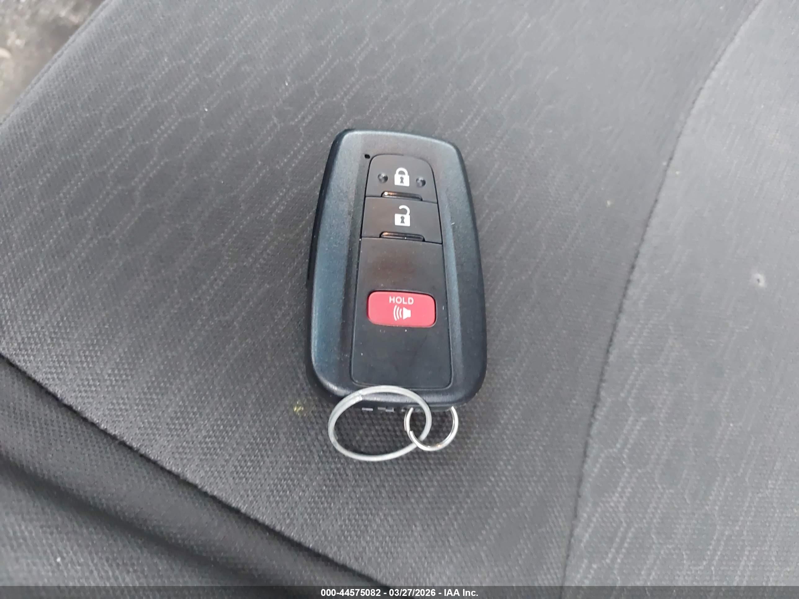 TOYOTA COROLLA image 11