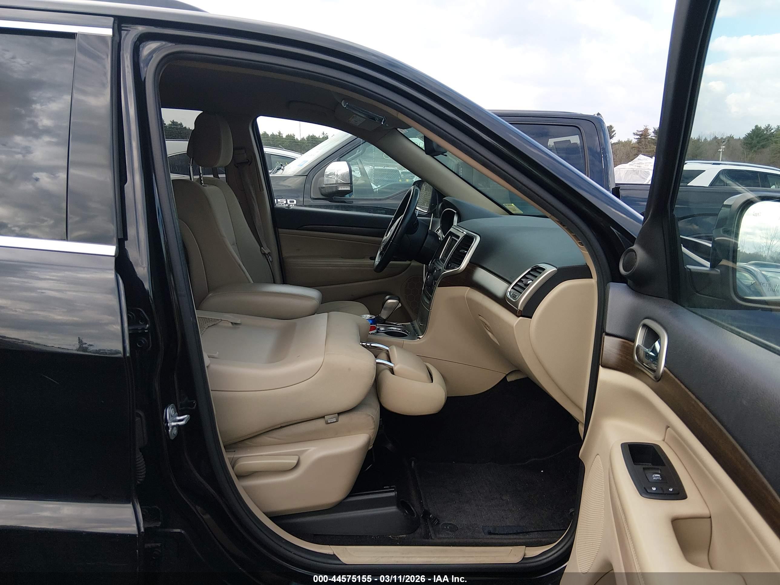 JEEP GRAND image 5