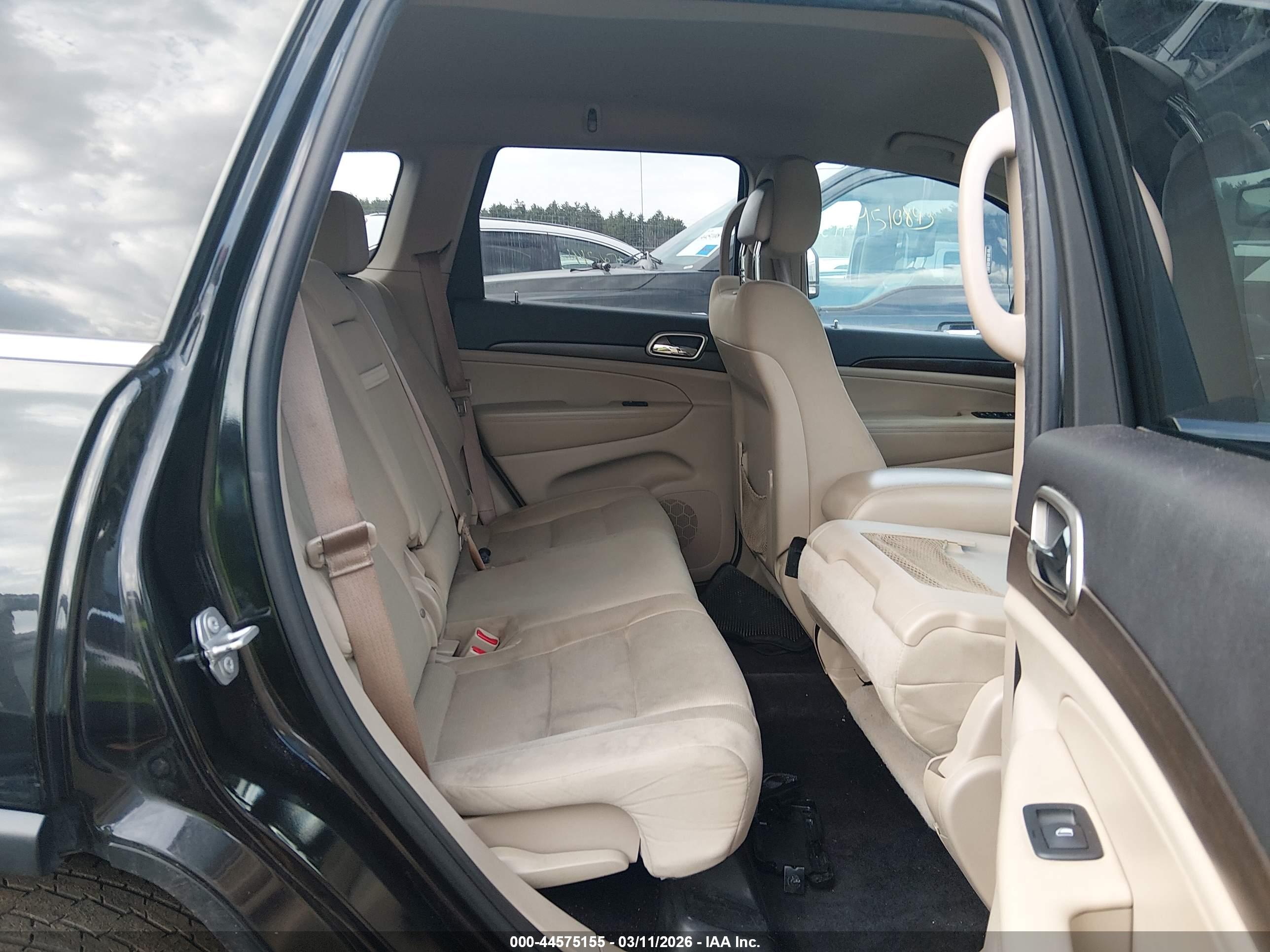 JEEP GRAND image 8