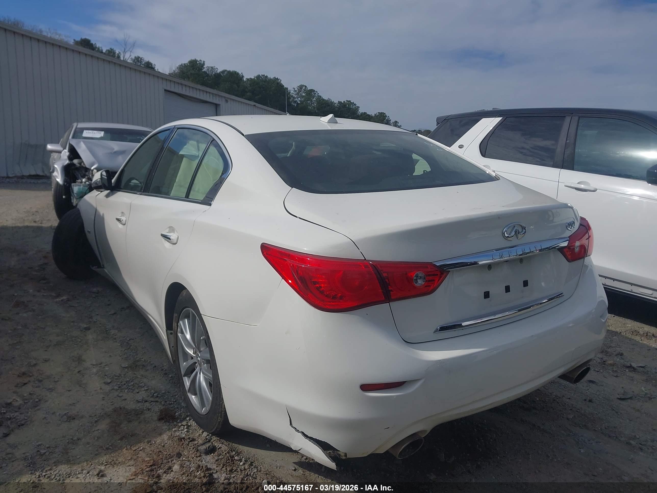 INFINITI Q50 image 3