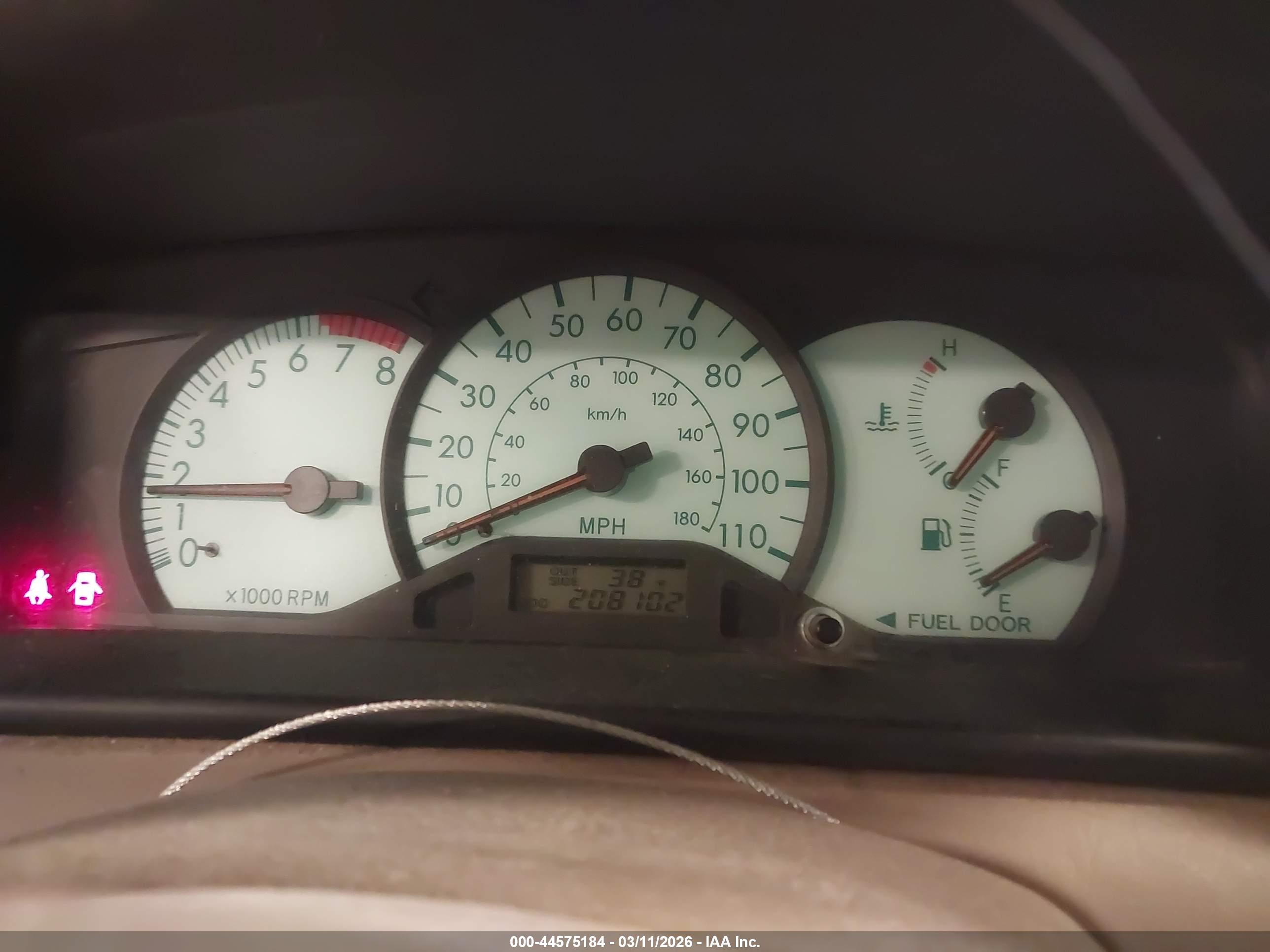 TOYOTA COROLLA image 7