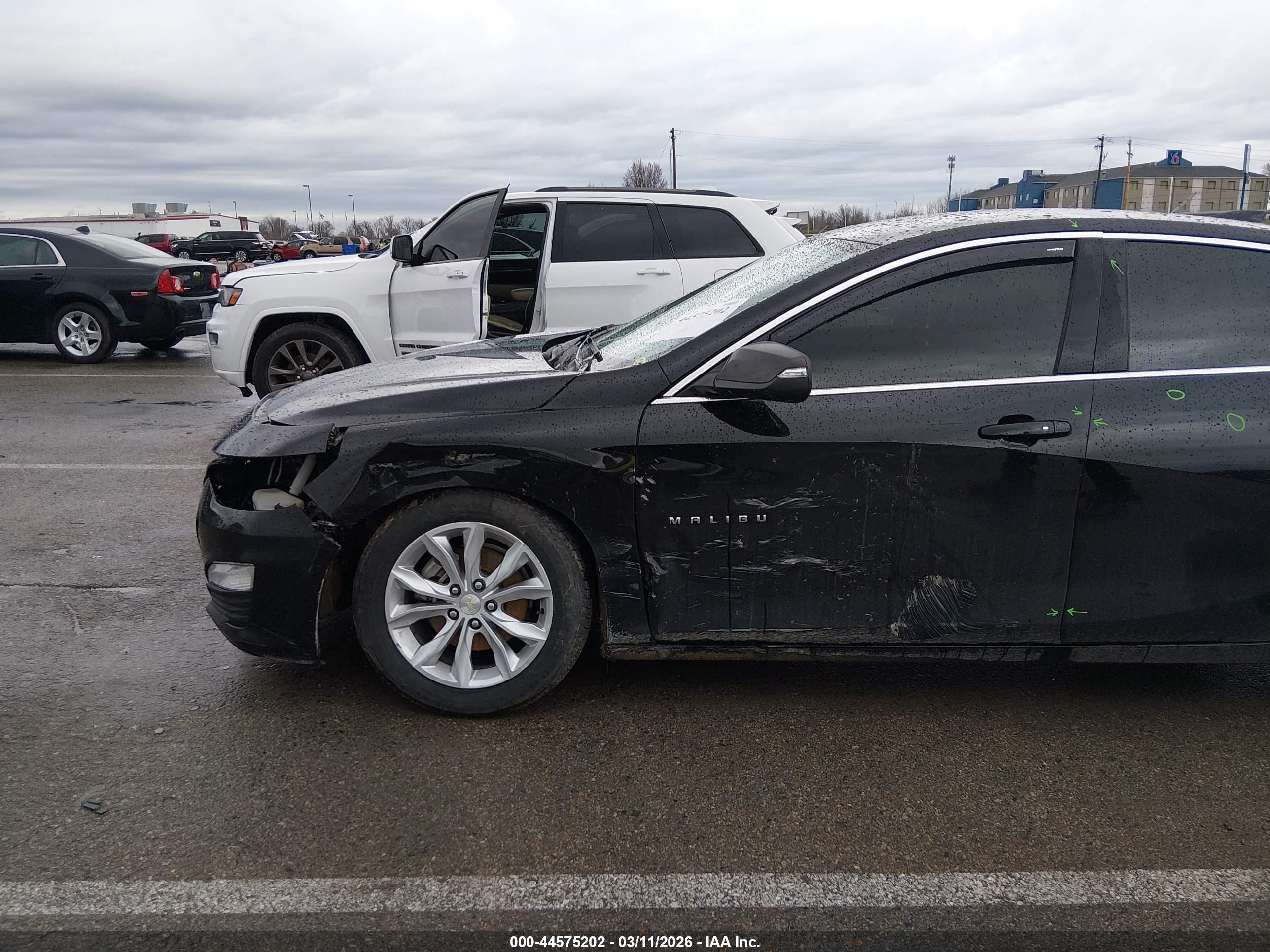 CHEVROLET MALIBU image 6