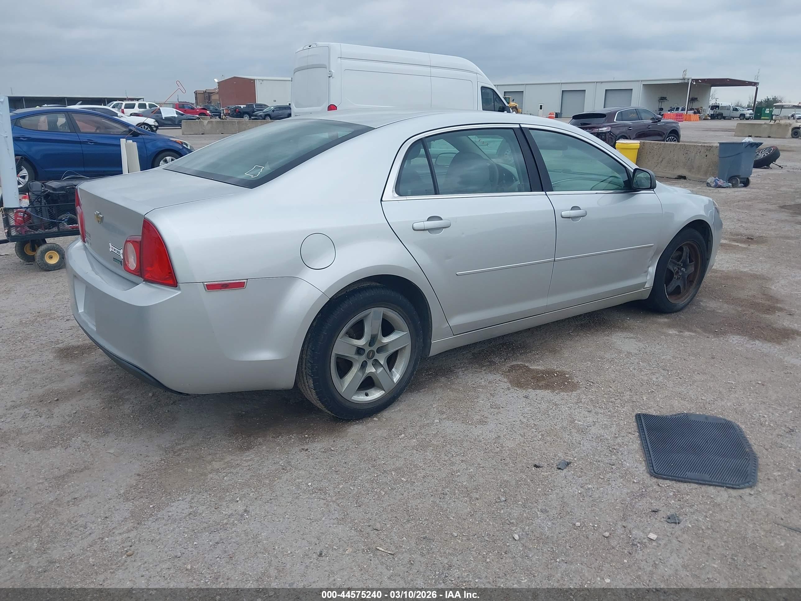 CHEVROLET MALIBU image 4