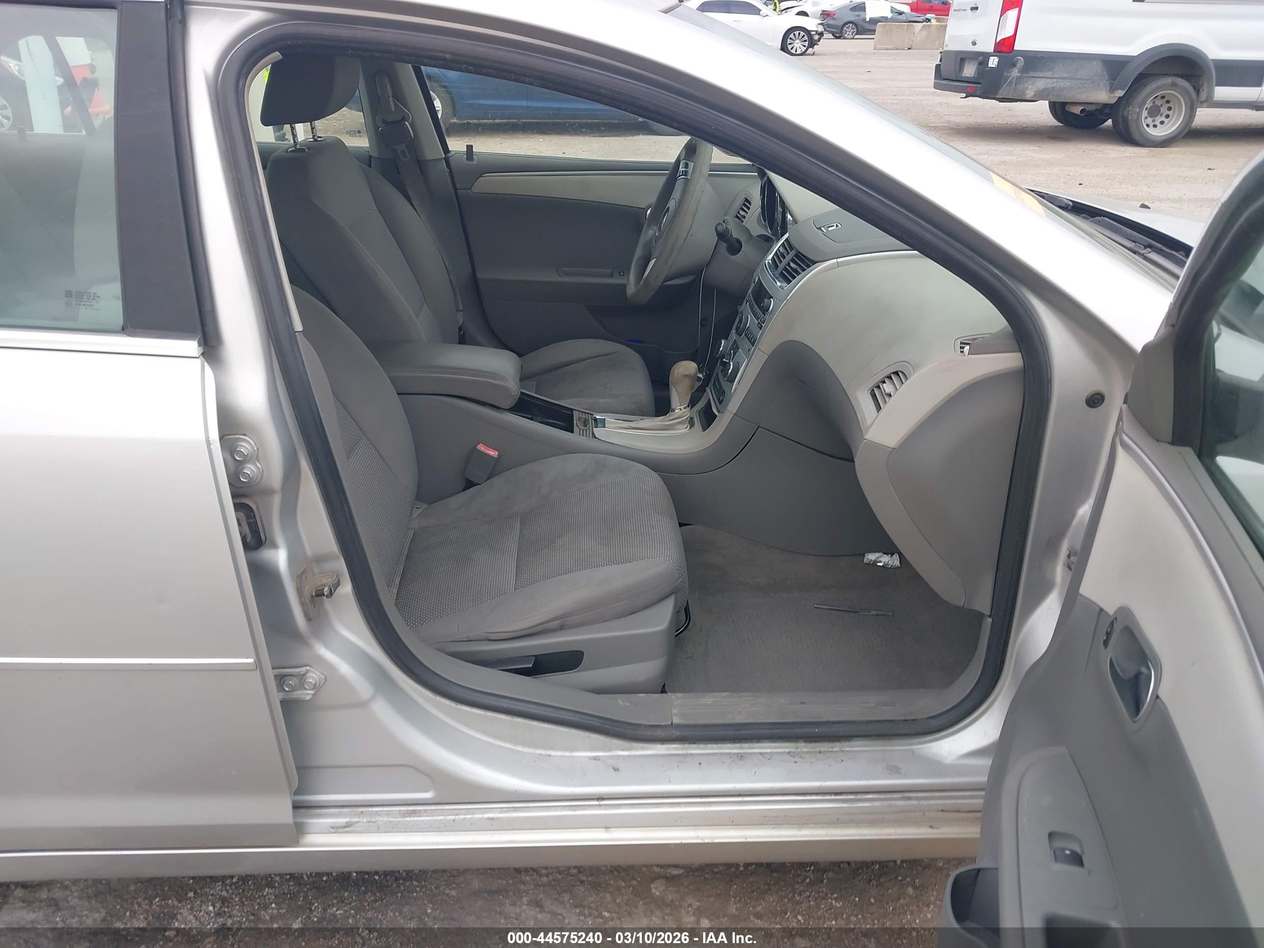 CHEVROLET MALIBU image 5