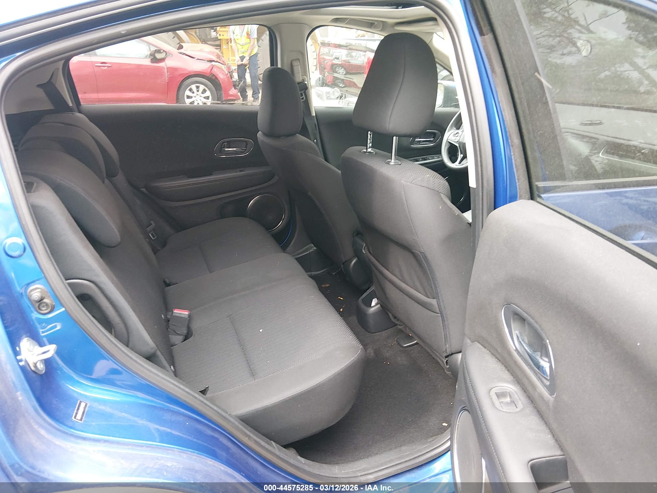 HONDA HR-V image 8