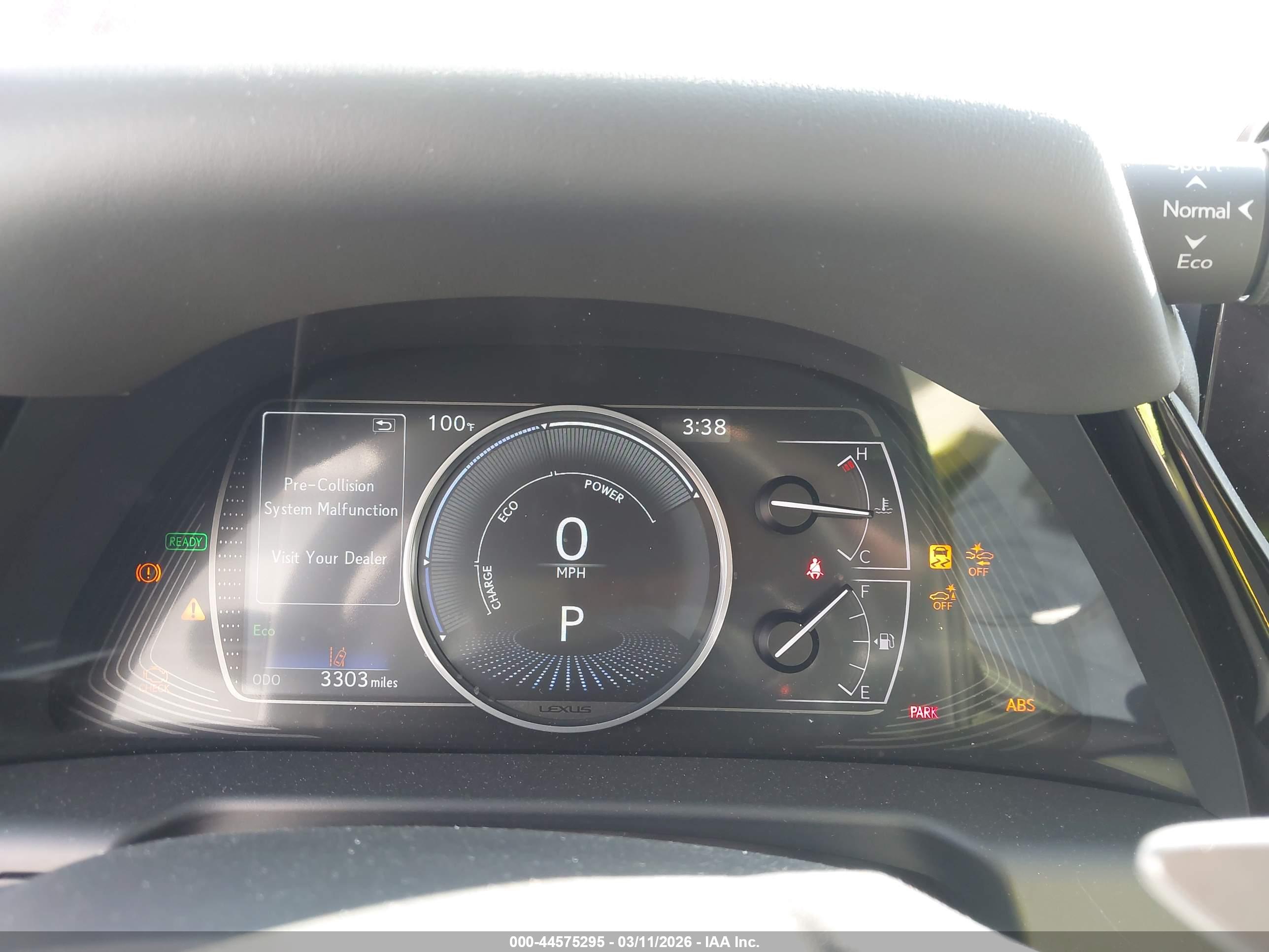 LEXUS ES image 7