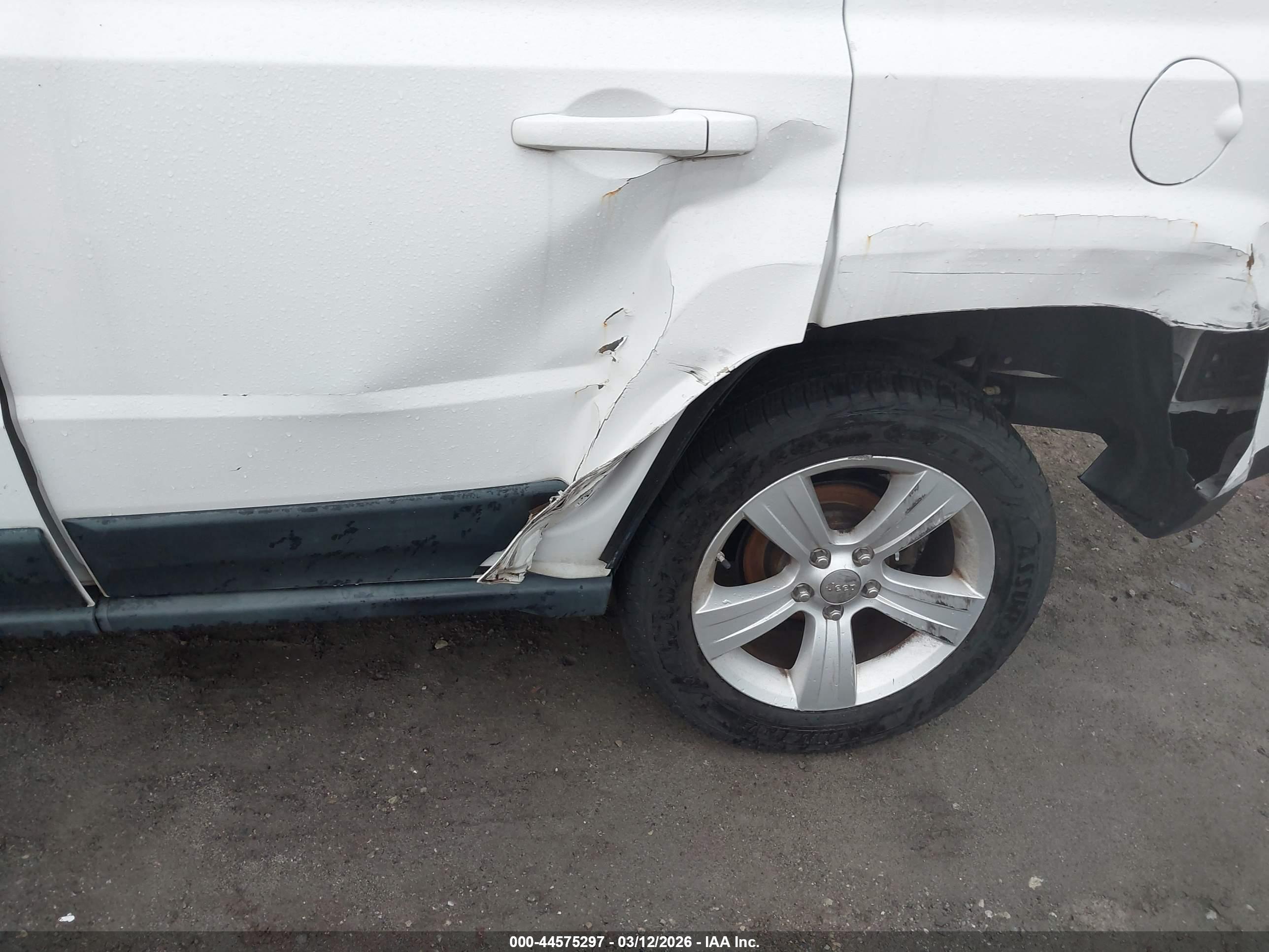 JEEP PATRIOT image 6
