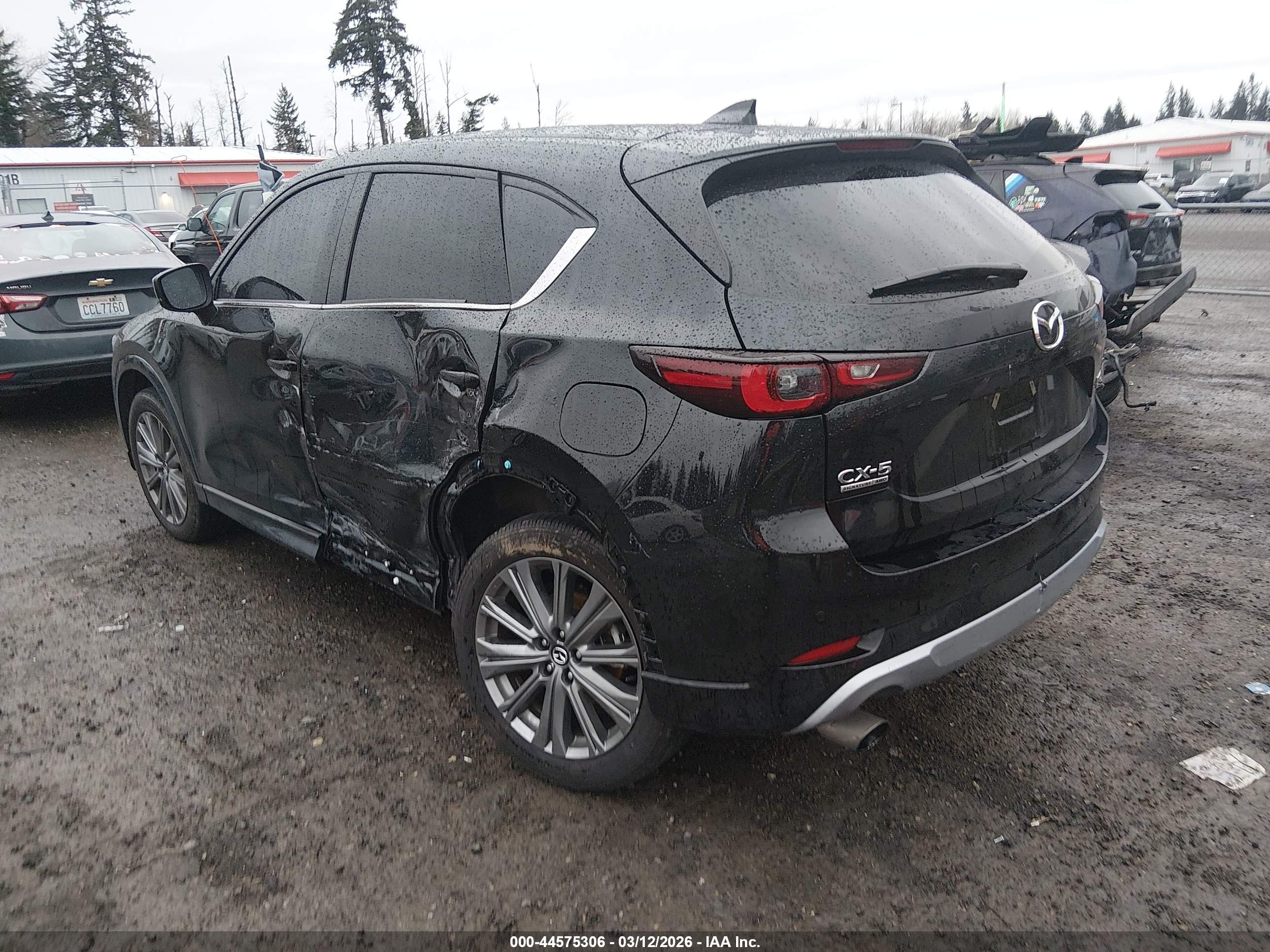 MAZDA CX-5 image 3