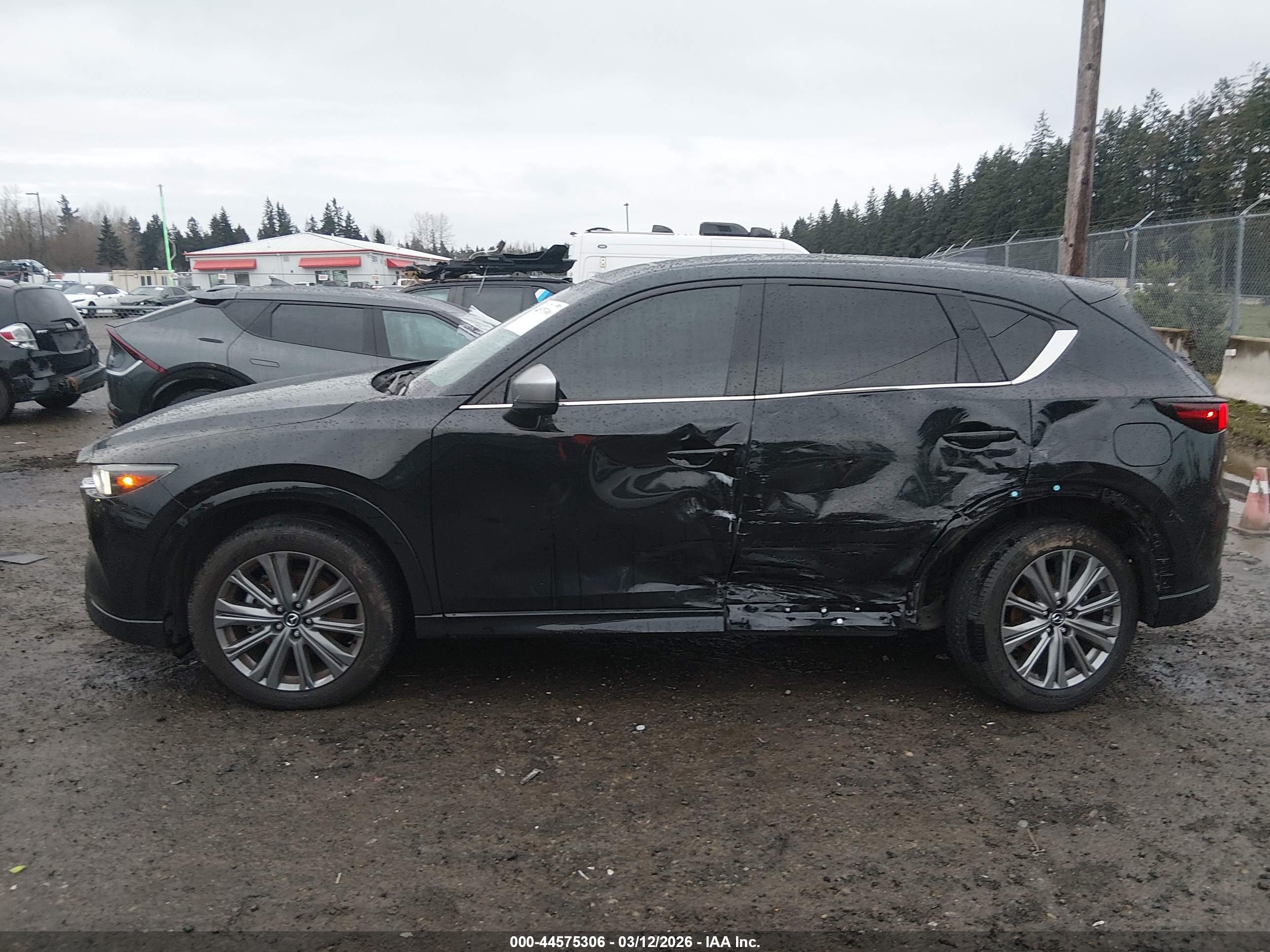 MAZDA CX-5 image 6