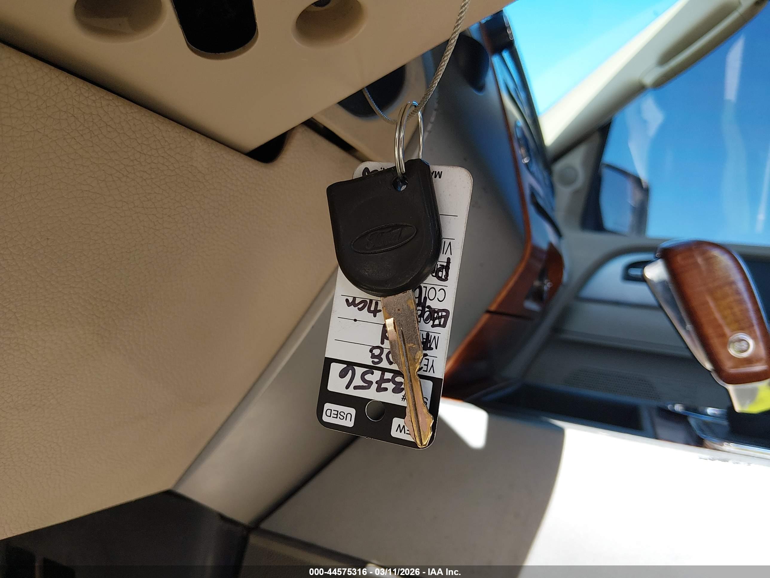 FORD EXPEDITION image 11
