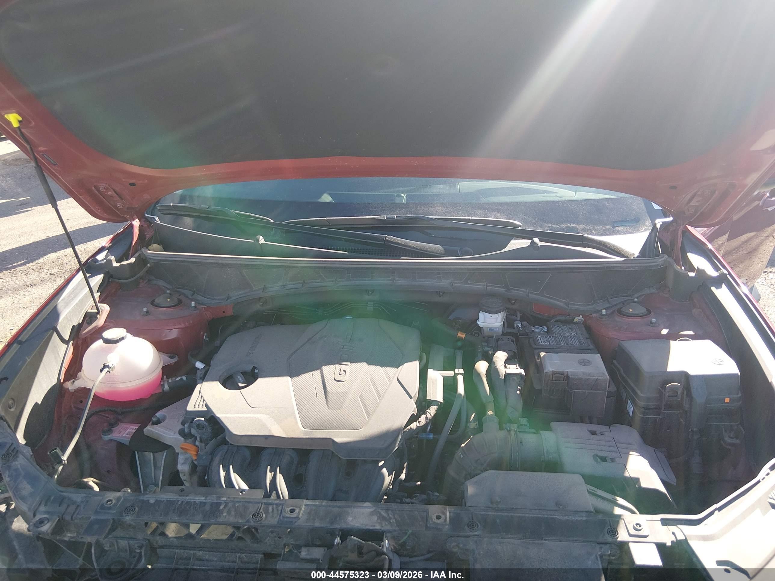 HYUNDAI TUCSON image 10
