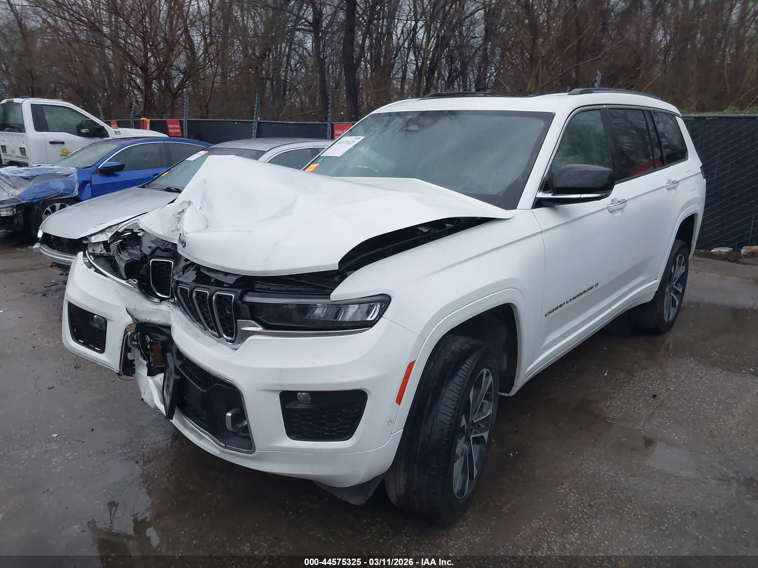 JEEP GRAND image 2