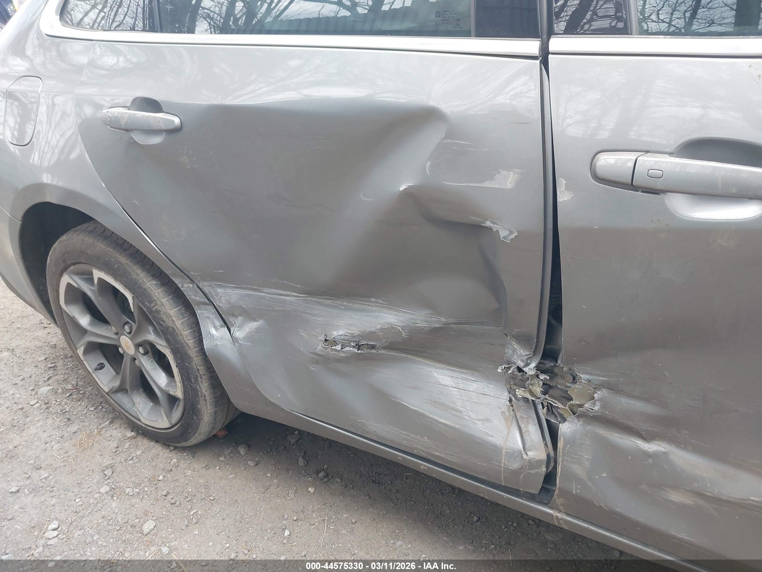 CHEVROLET MALIBU image 6