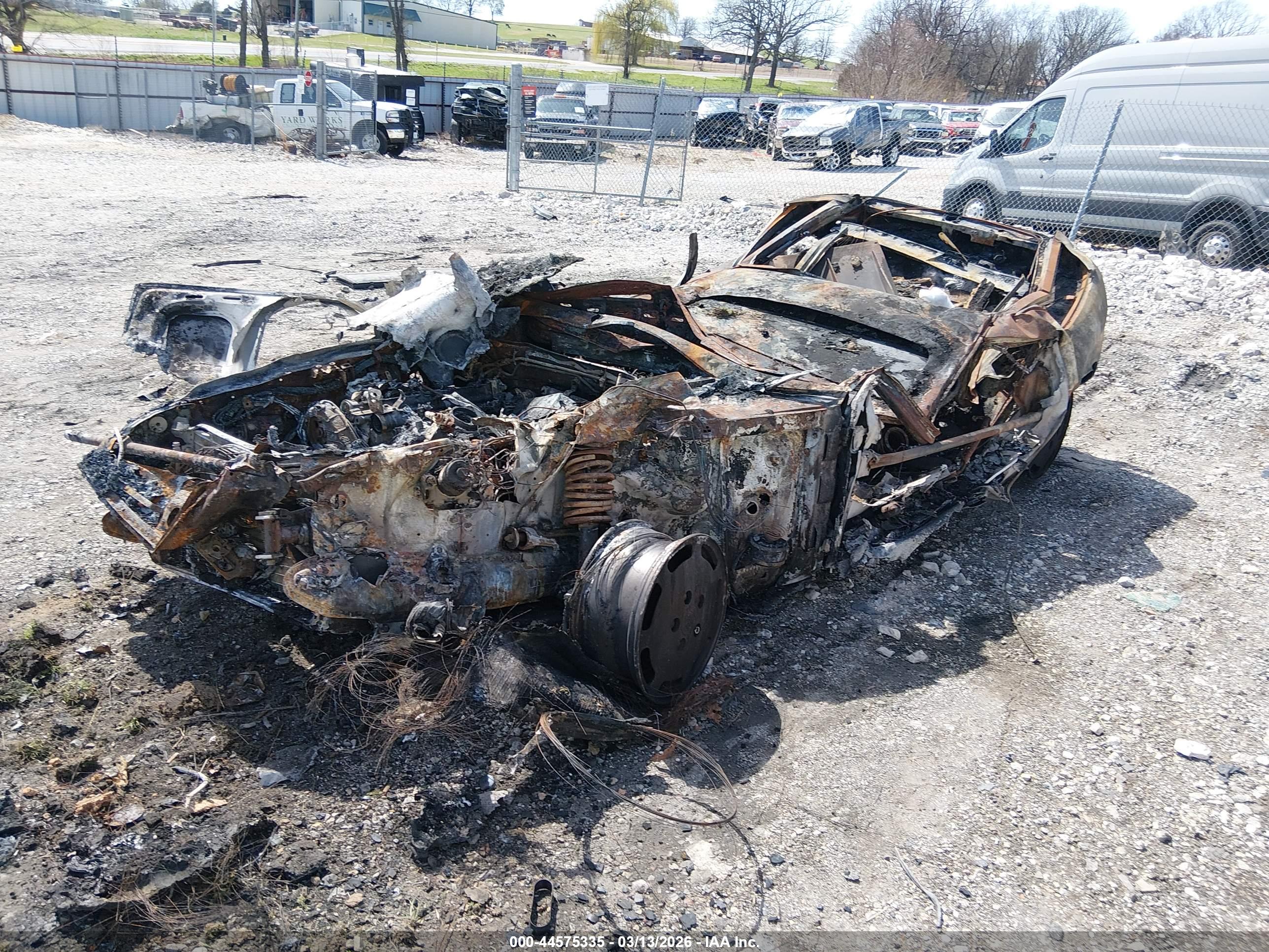 PORSCHE 928 image 2