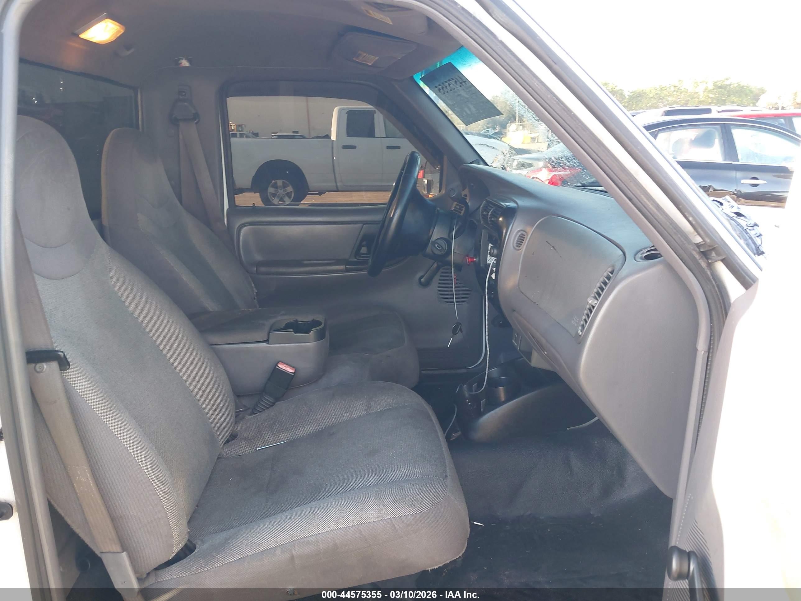 FORD RANGER image 5