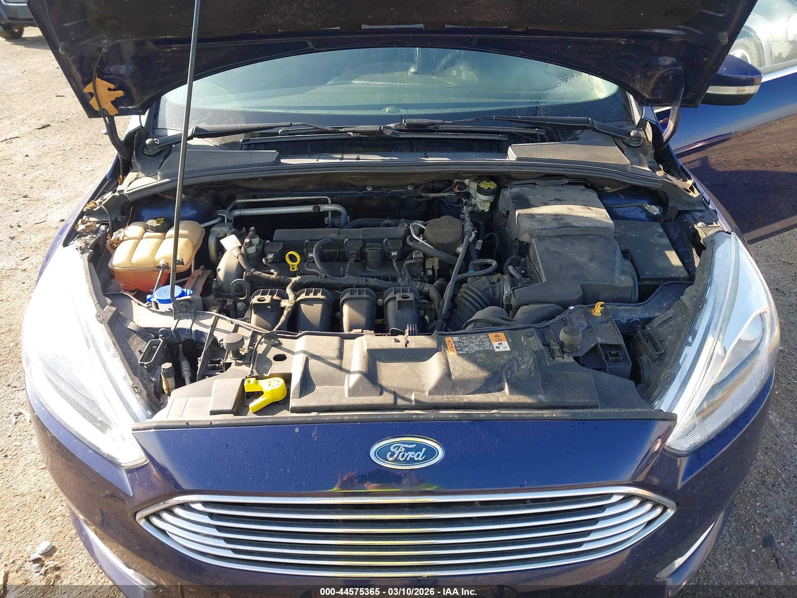 FORD FOCUS image 10