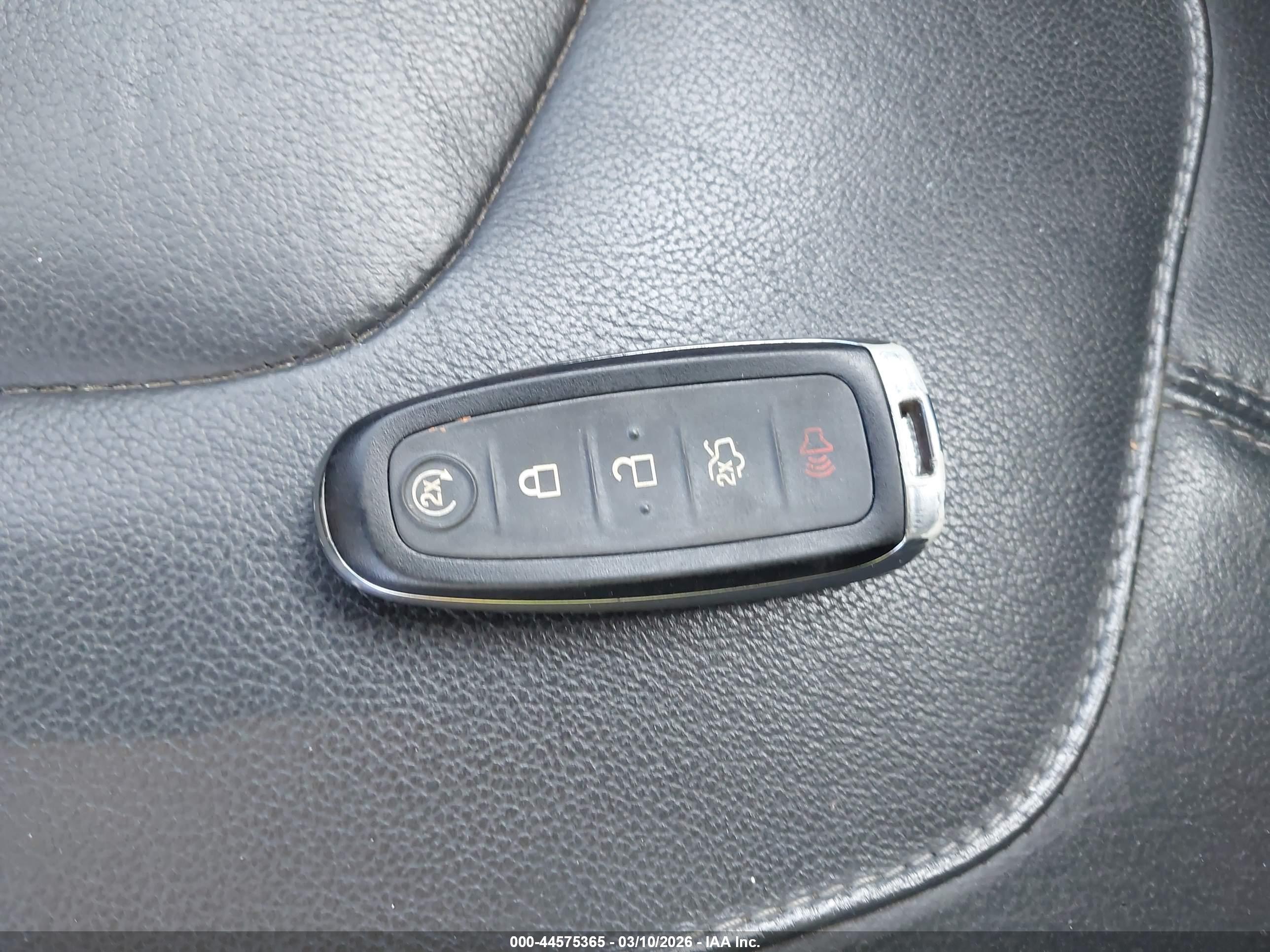 FORD FOCUS image 11