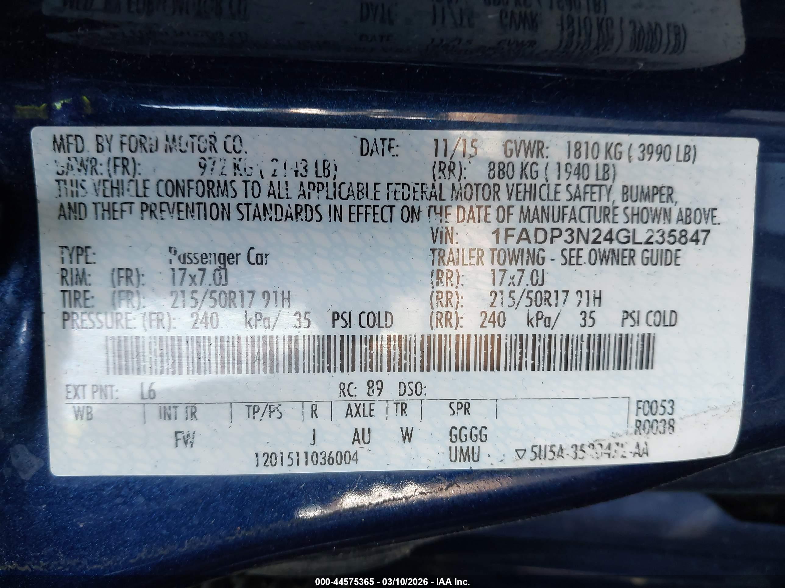 FORD FOCUS image 9