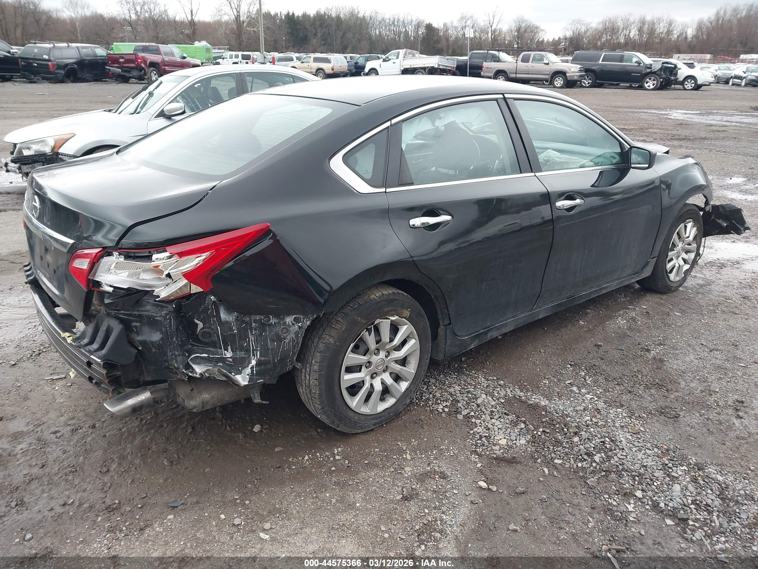 NISSAN ALTIMA image 4