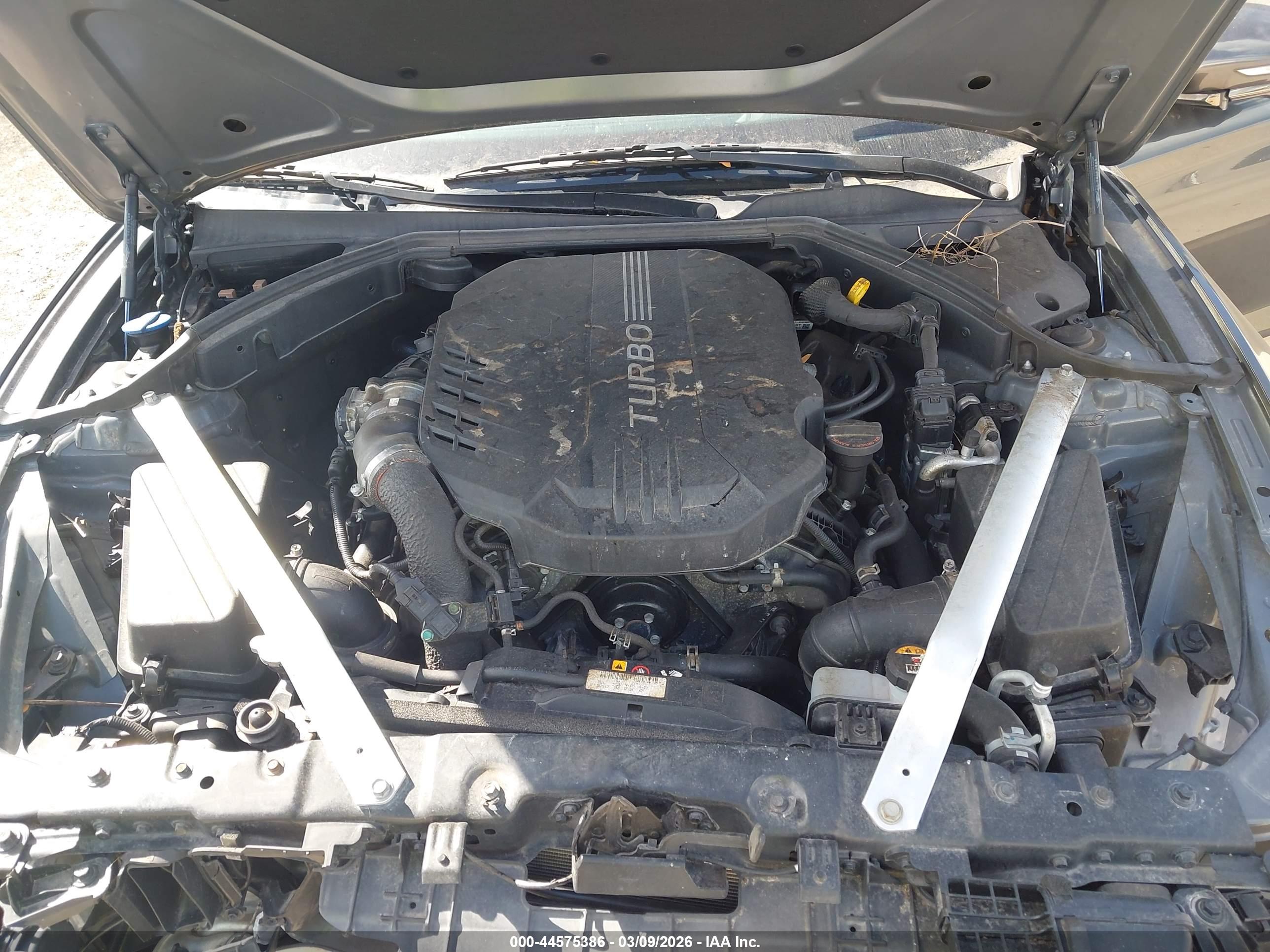 GENESIS G70 image 10