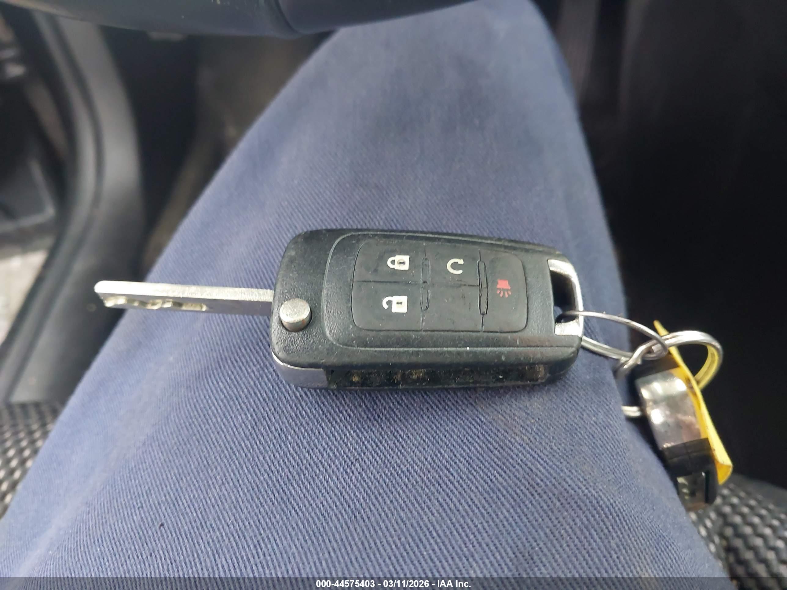 CHEVROLET EQUINOX image 11