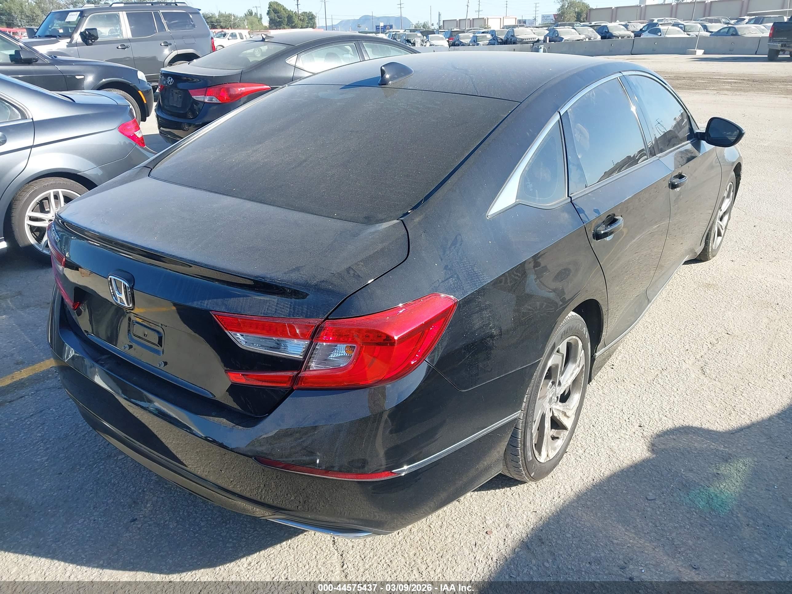 HONDA ACCORD image 4
