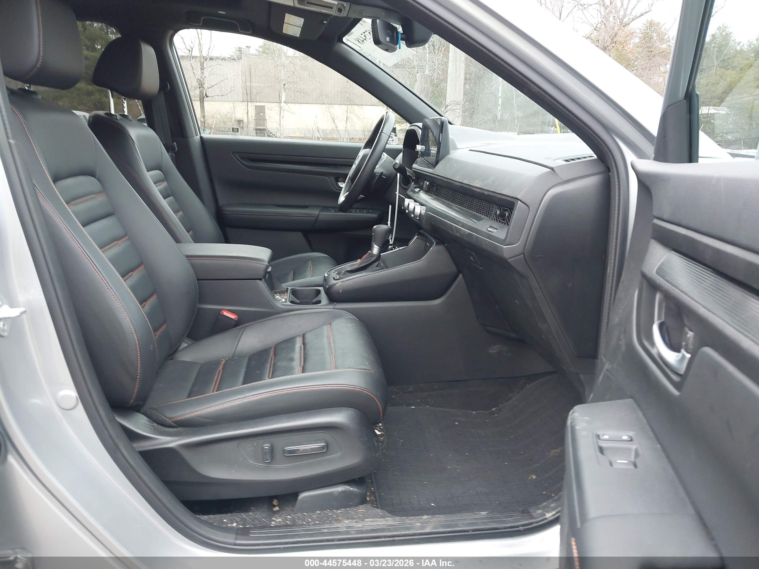 HONDA CR-V image 5