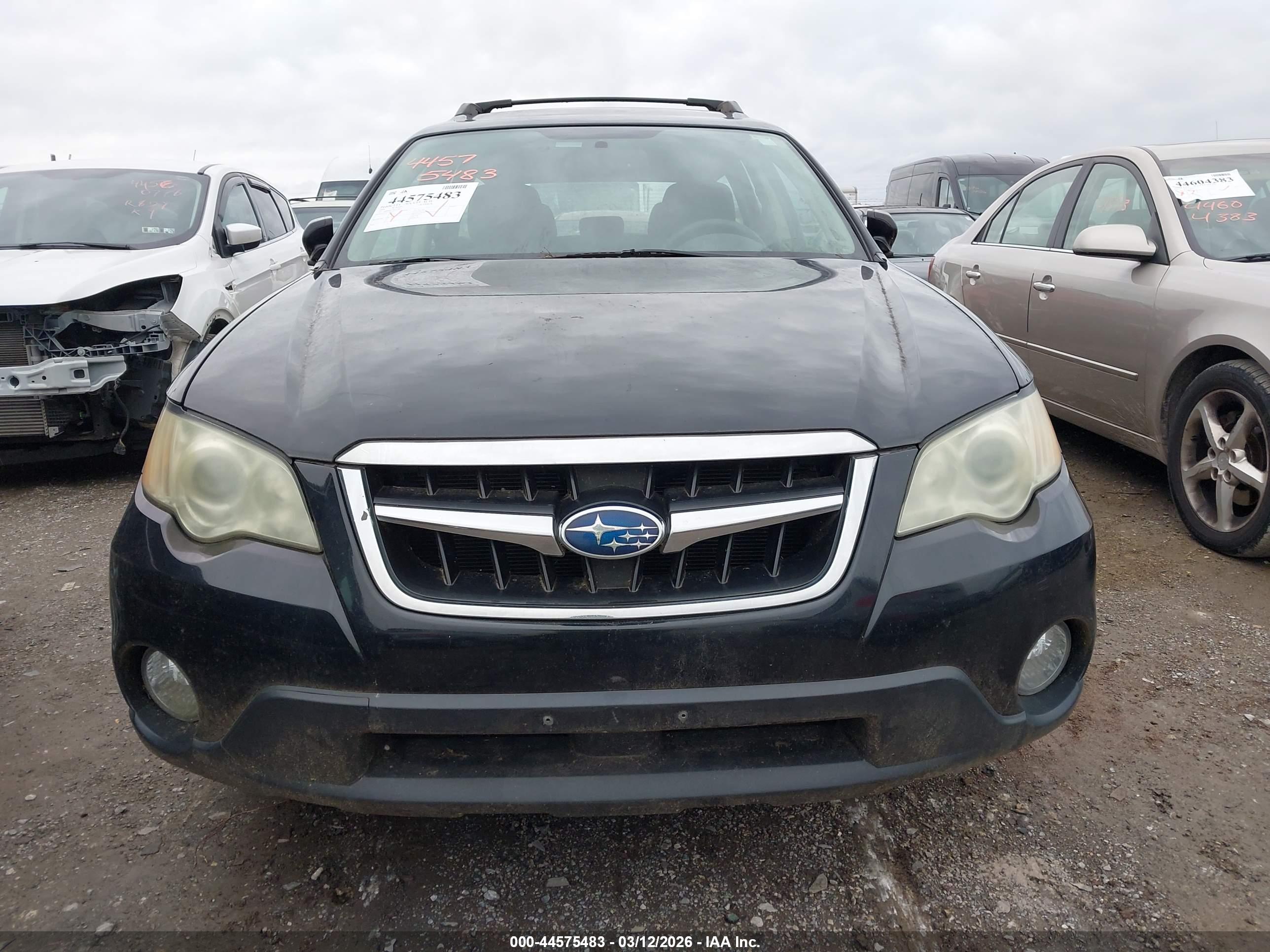 SUBARU OUTBACK image 6