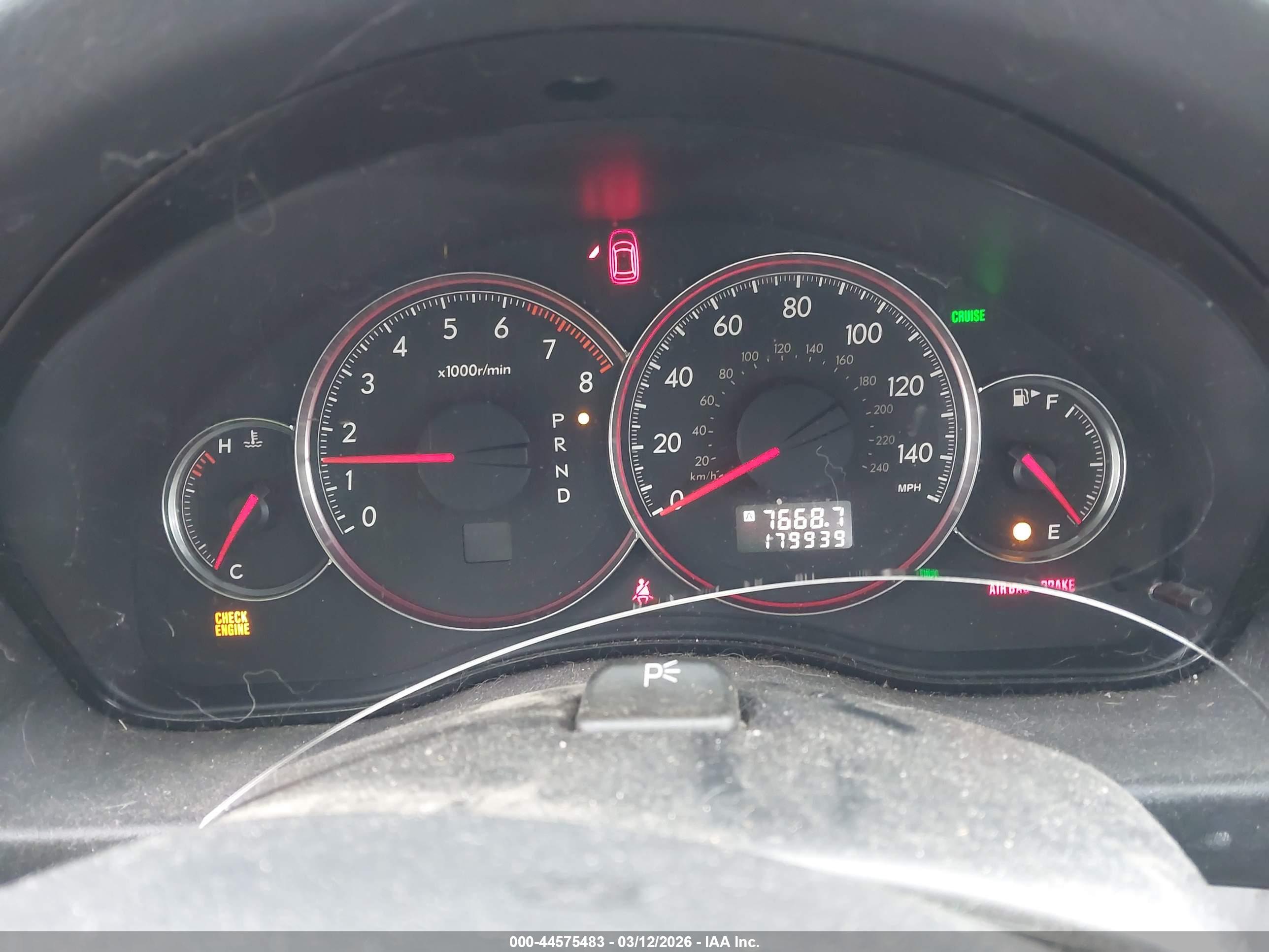 SUBARU OUTBACK image 7