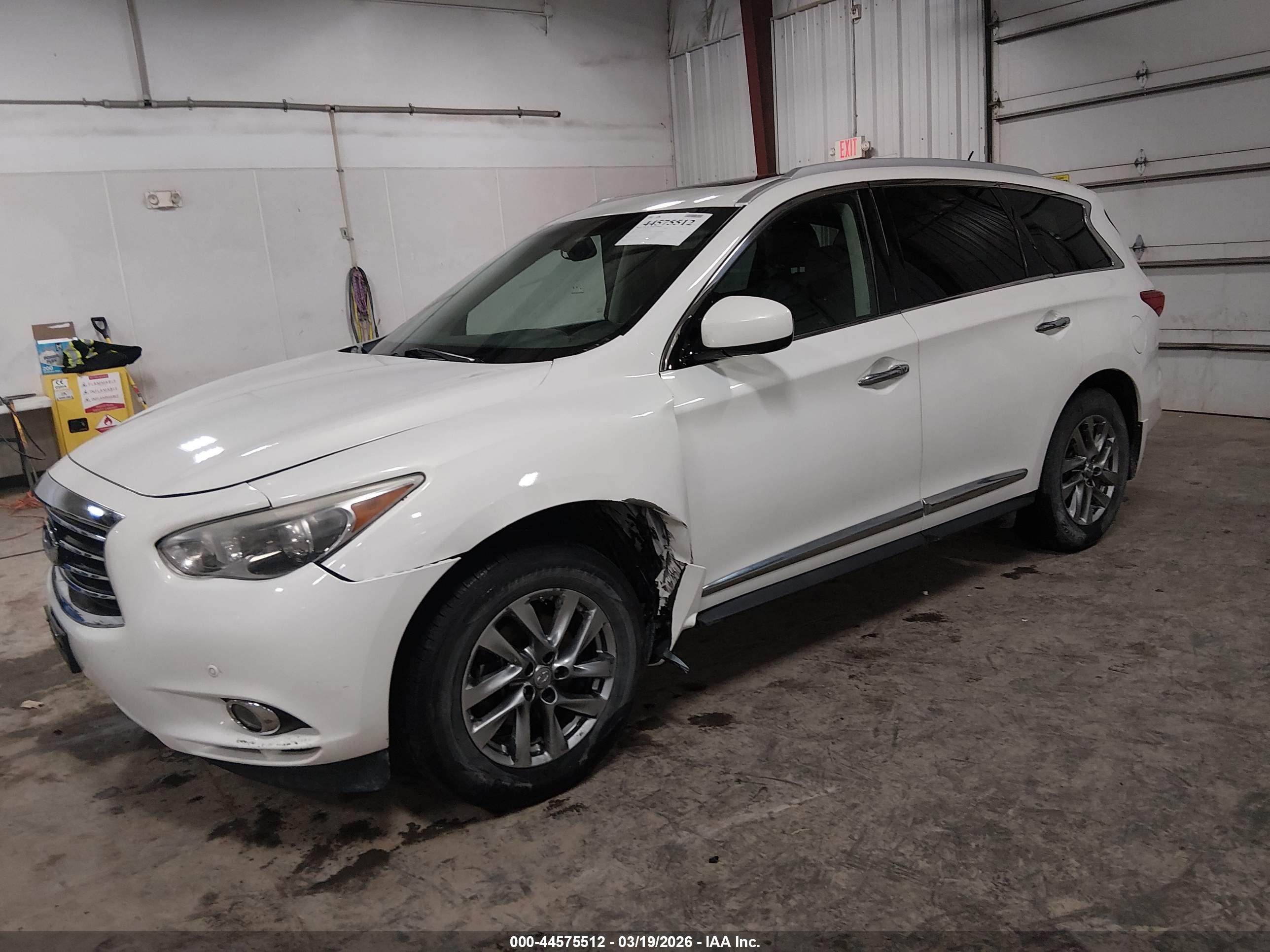 INFINITI JX35 image 2