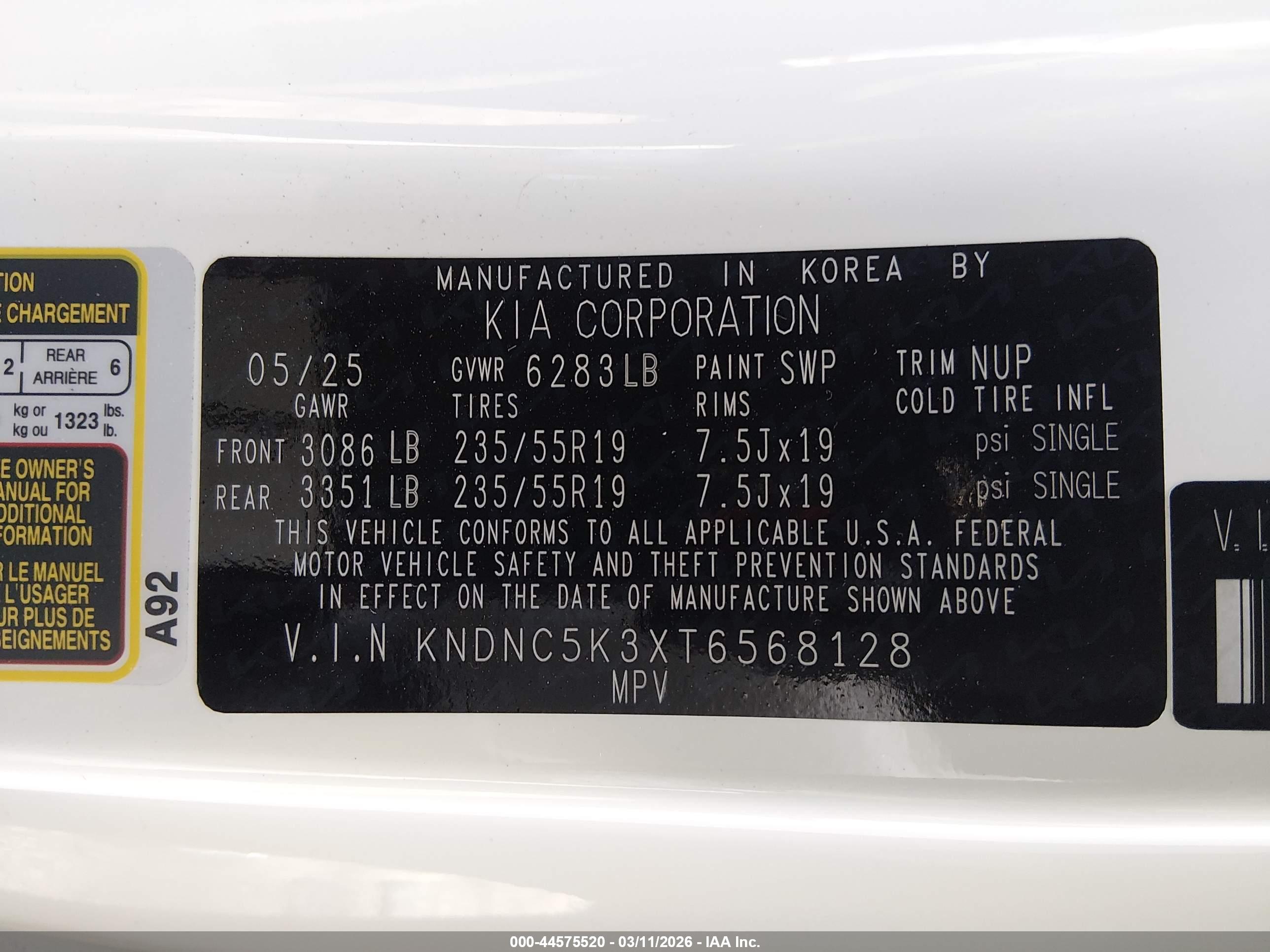 KIA CARNIVAL image 9
