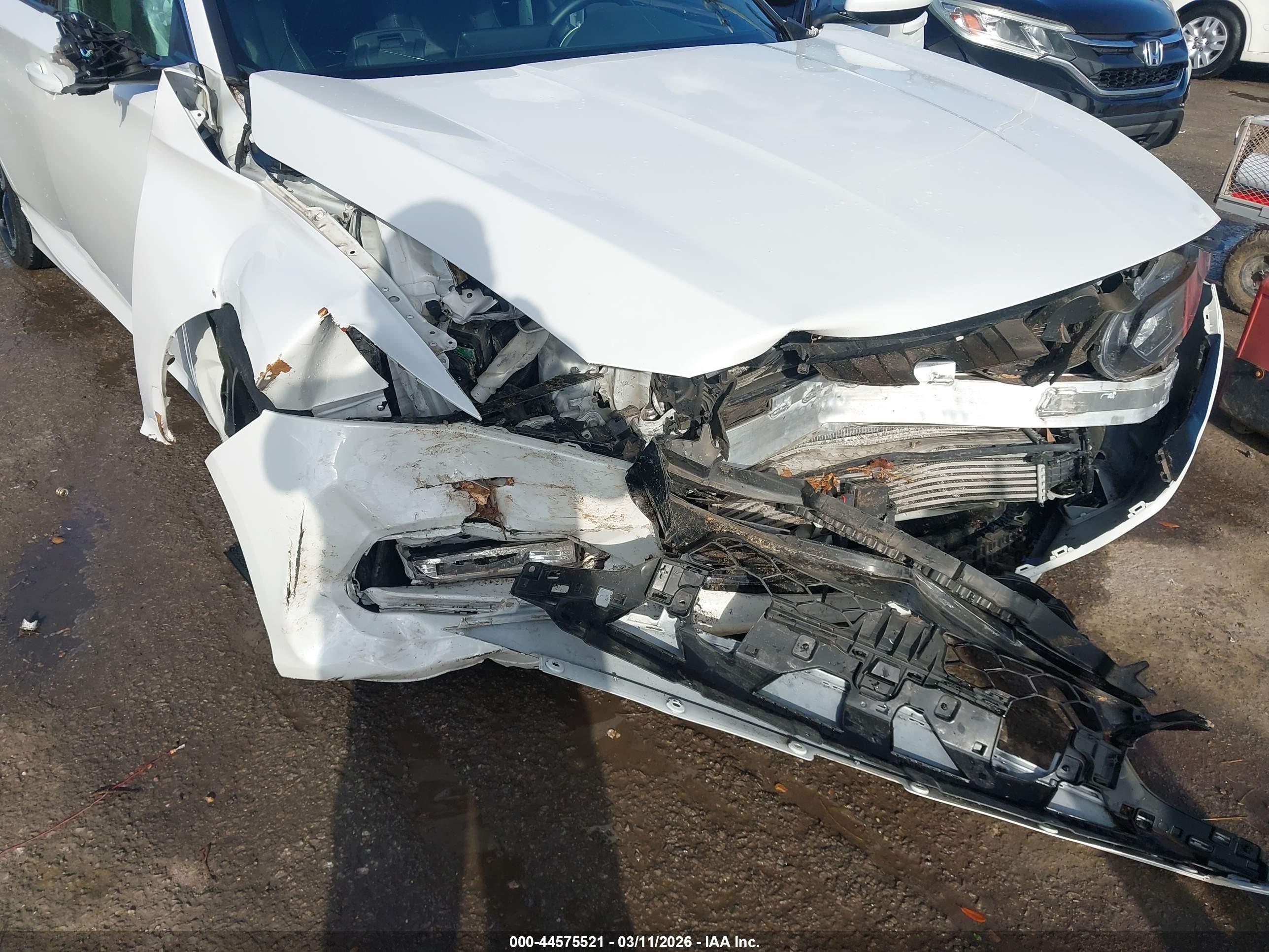 HONDA ACCORD image 6