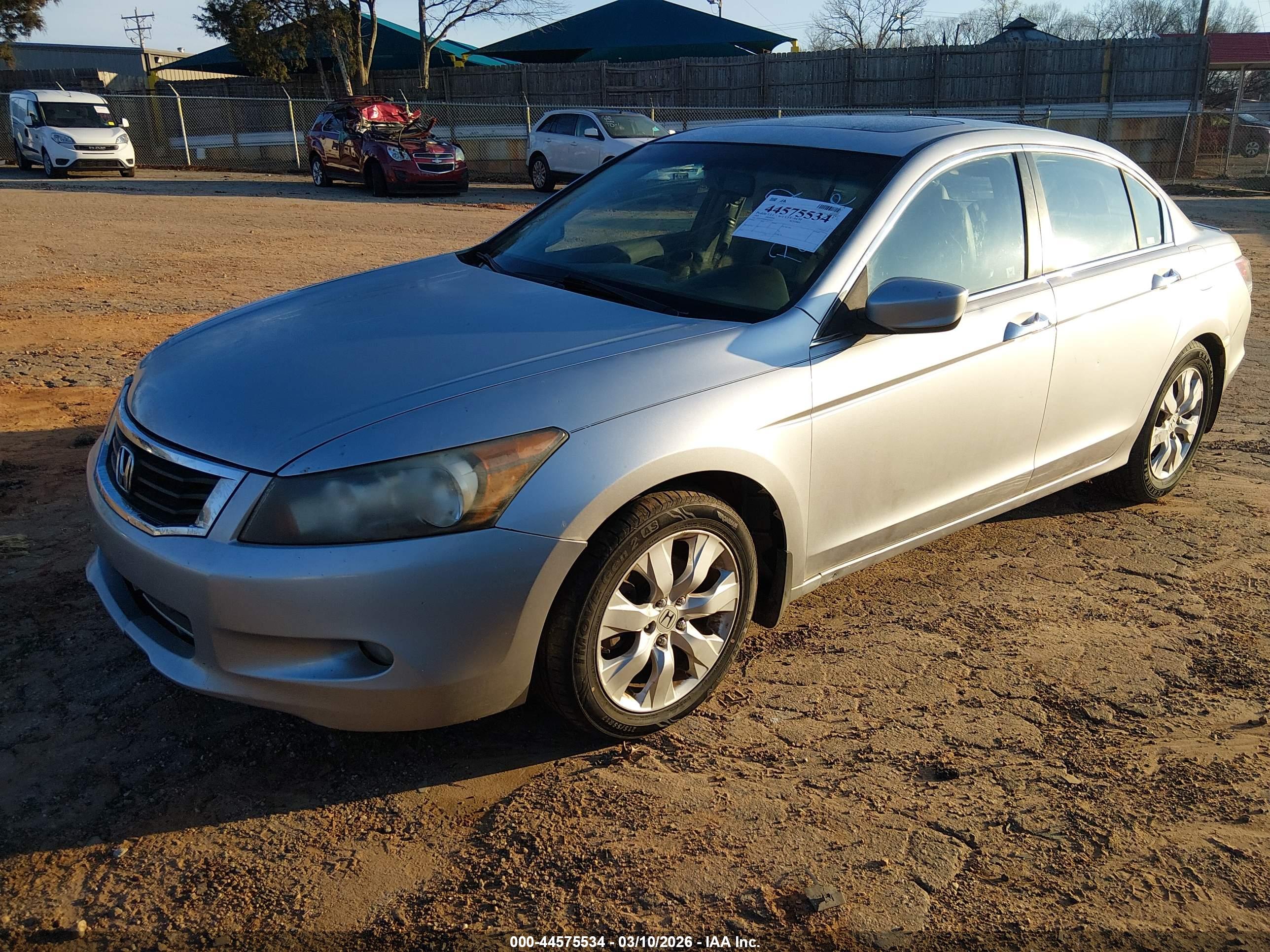 HONDA ACCORD image 2
